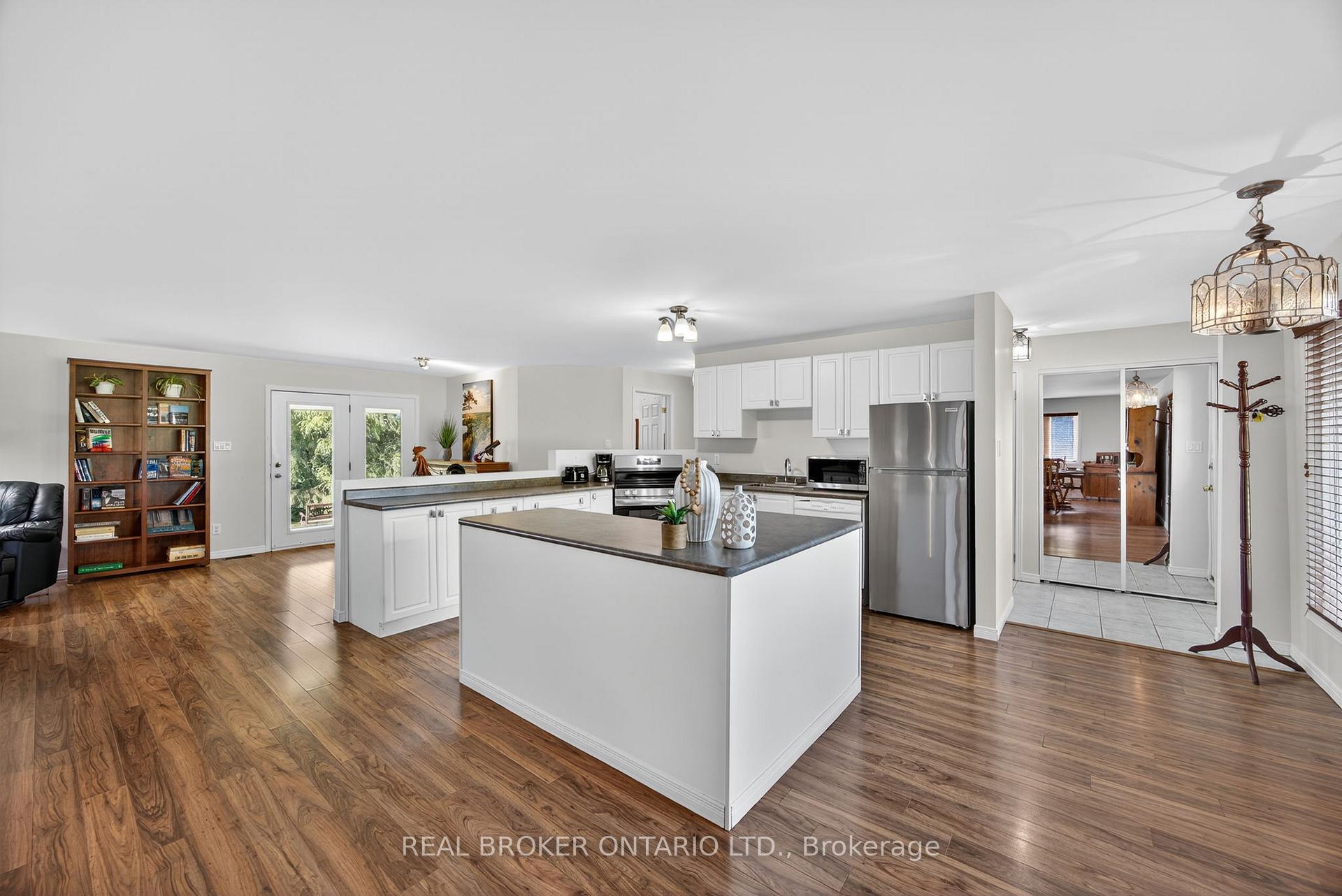 Photo 3 of 2174 Atkinson Road, Springwater, Rural Springwater — HOMEH