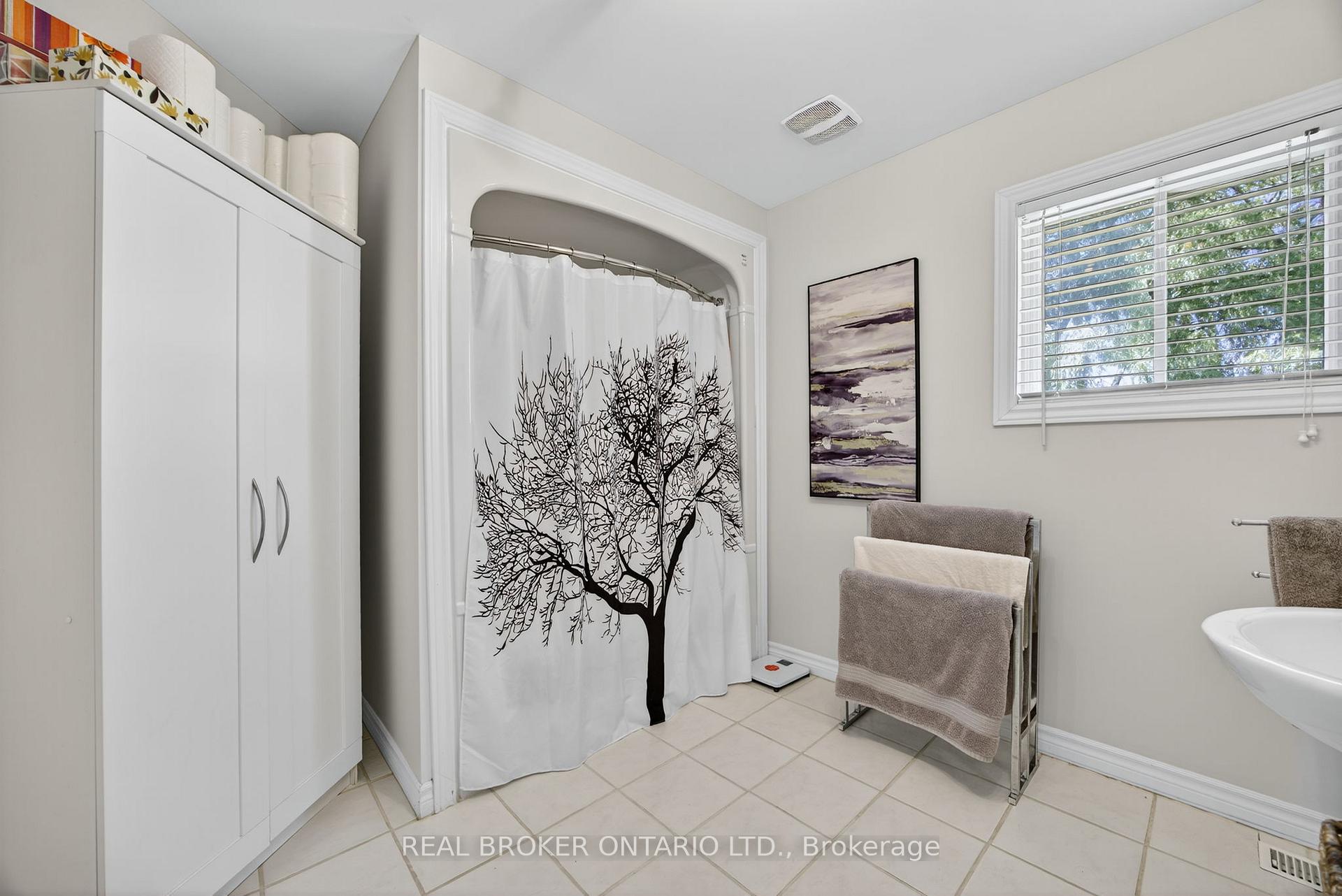 Photo 9 of 2174 Atkinson Road, Springwater, Rural Springwater — HOMEH