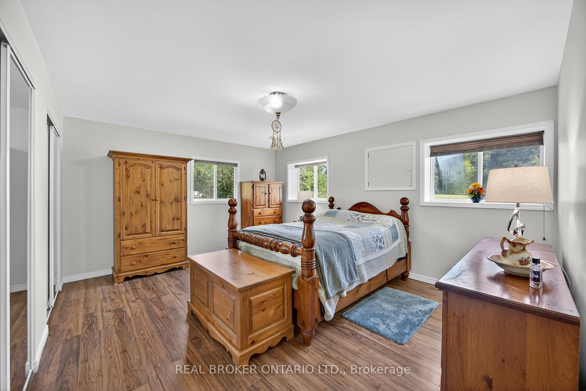 Photo 10 of 2174 Atkinson Road, Springwater, Rural Springwater — HOMEH