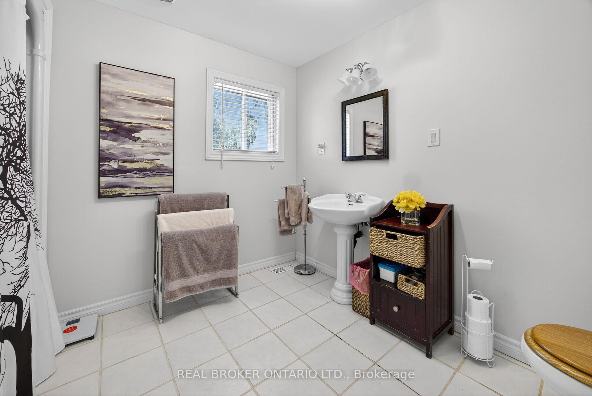 Photo 14 of 2174 Atkinson Road, Springwater, Rural Springwater — HOMEH