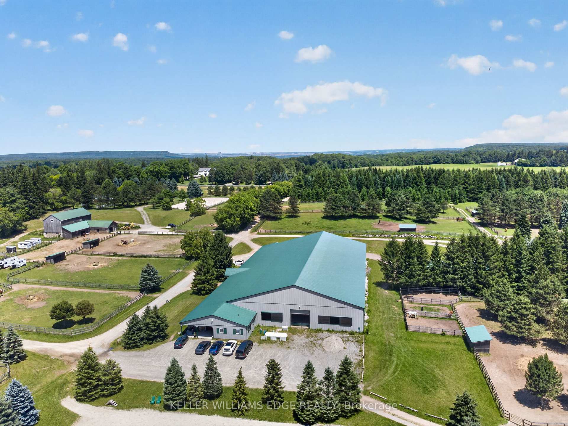 Photo 1 of 564 8th Concession Road E, Hamilton, Rural Flamborough — HOMEH