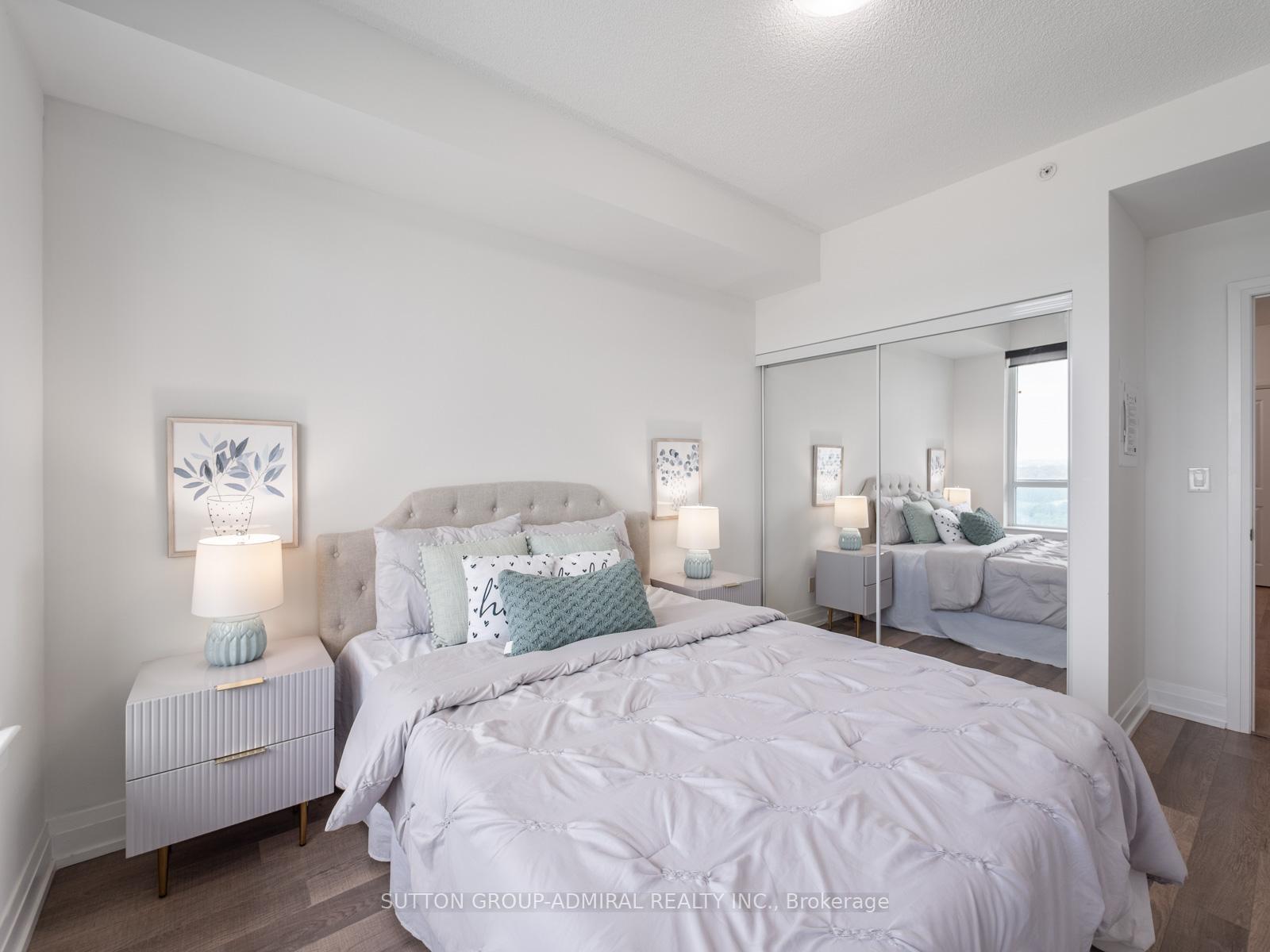 Photo 19 of Unit 912, 7167 Yonge Street, Markham, Thornhill — HOMEH