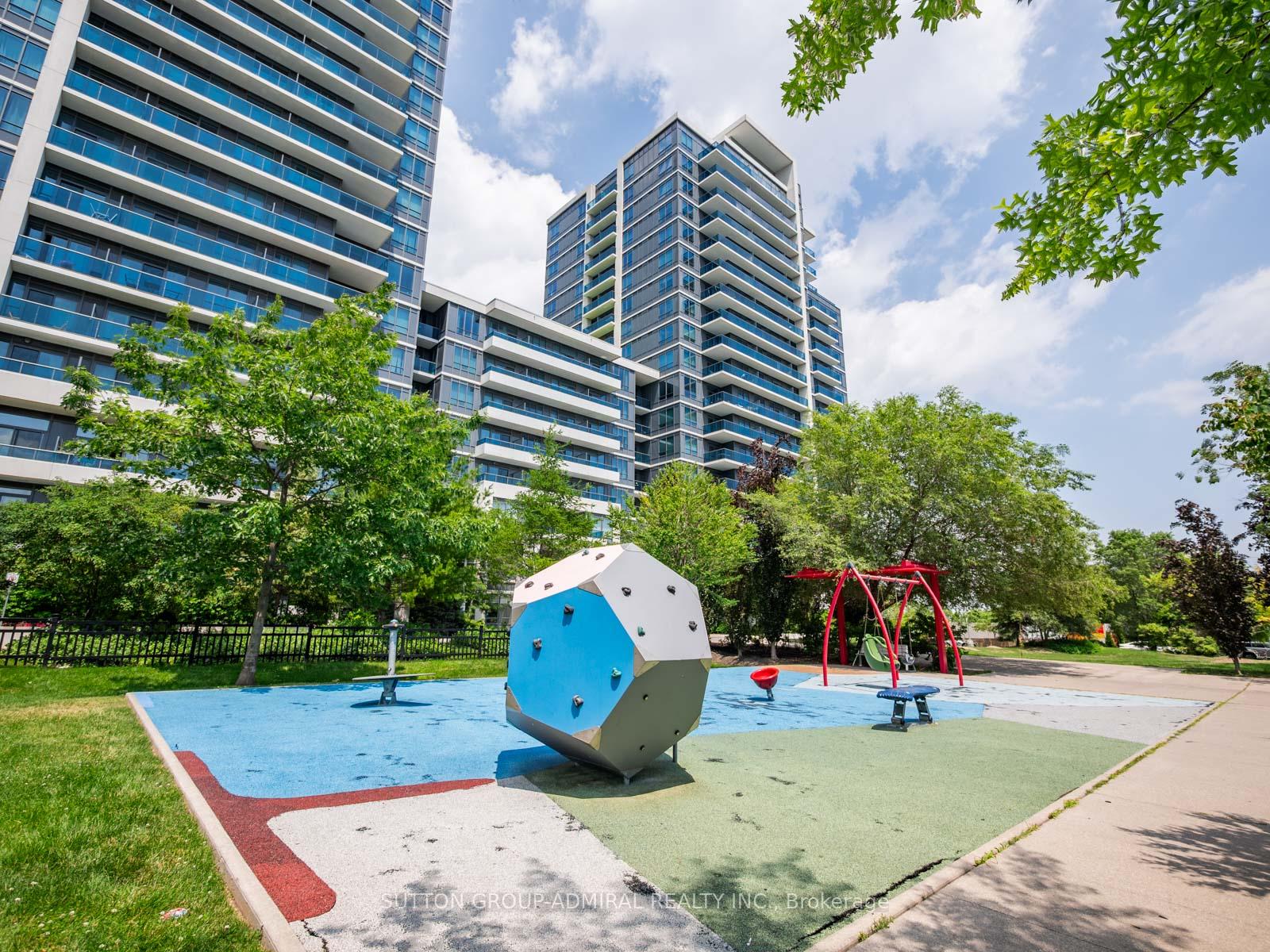 Photo 35 of Unit 912, 7167 Yonge Street, Markham, Thornhill — HOMEH