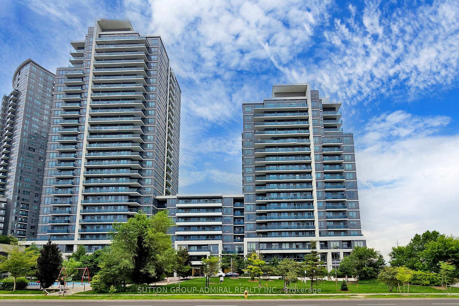 Photo 39 of Unit 912, 7167 Yonge Street, Markham, Thornhill — HOMEH