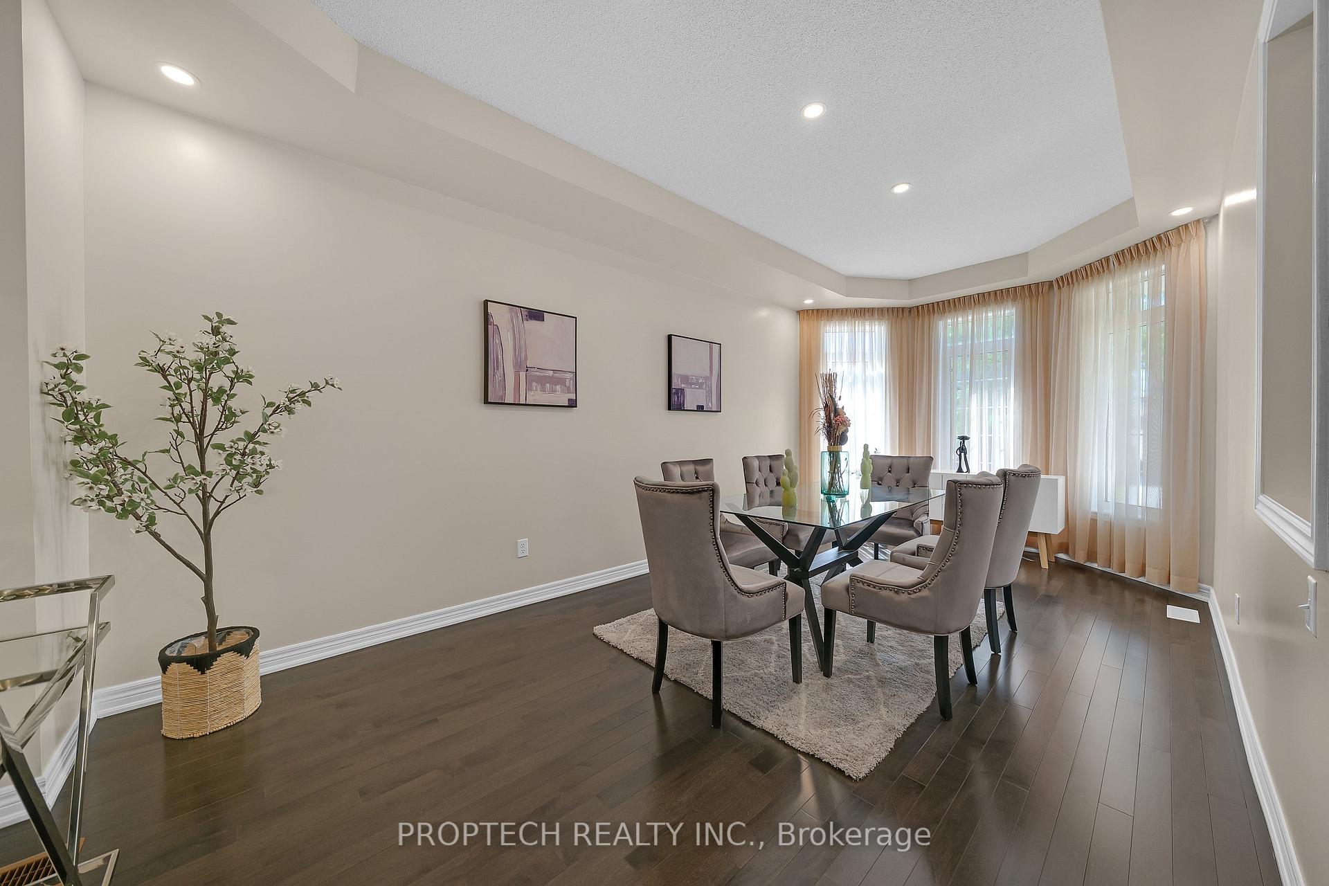 Photo 3 of 74 Manila Avenue, Markham, Berczy — HOMEH