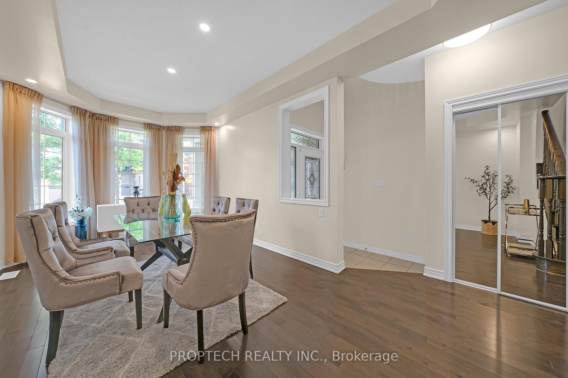 Photo 4 of 74 Manila Avenue, Markham, Berczy — HOMEH