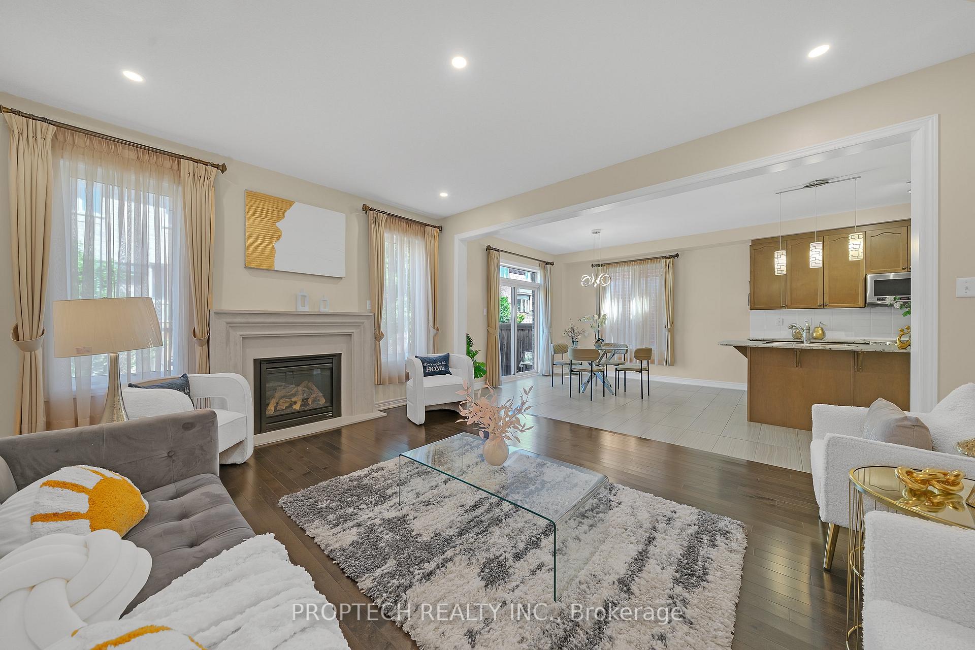 Photo 18 of 74 Manila Avenue, Markham, Berczy — HOMEH