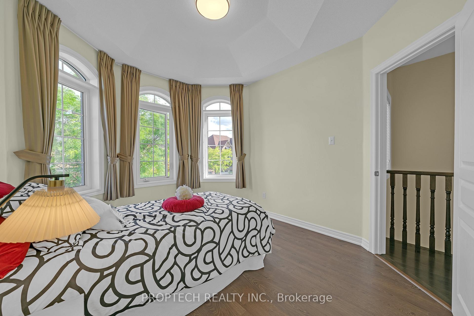 Photo 33 of 74 Manila Avenue, Markham, Berczy — HOMEH