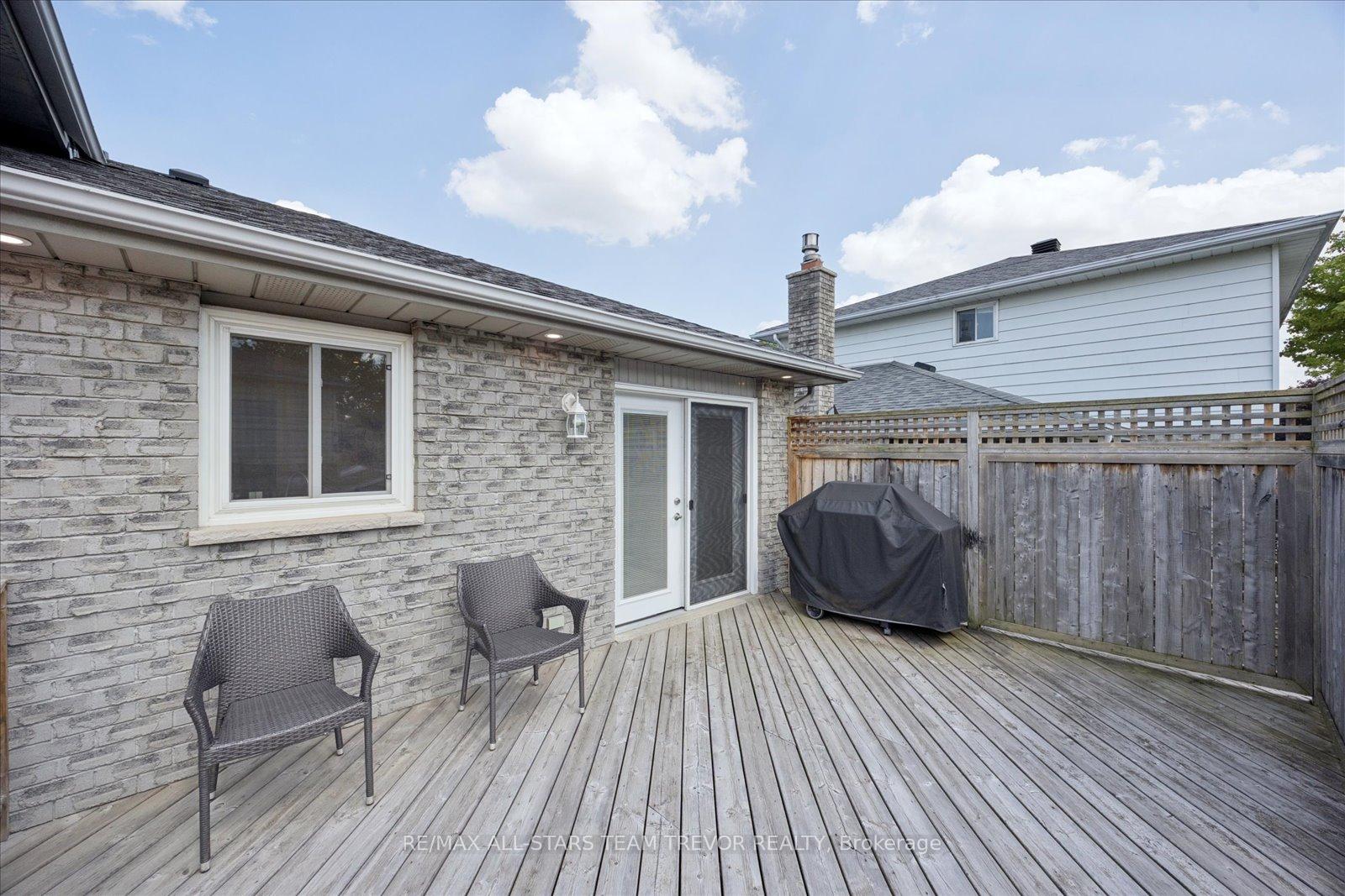 Photo 30 of 46 Windover Drive, Georgina, Keswick South — HOMEH