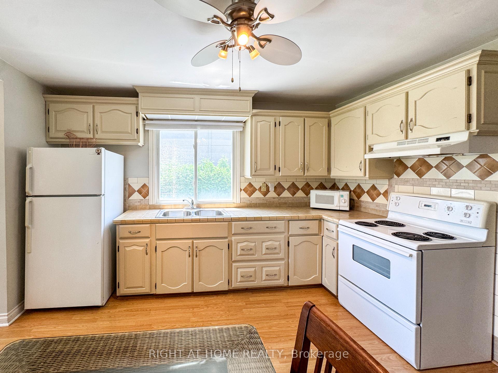 Photo 12 of 5223 Palmer Avenue, Niagara Falls, Downtown — HOMEH