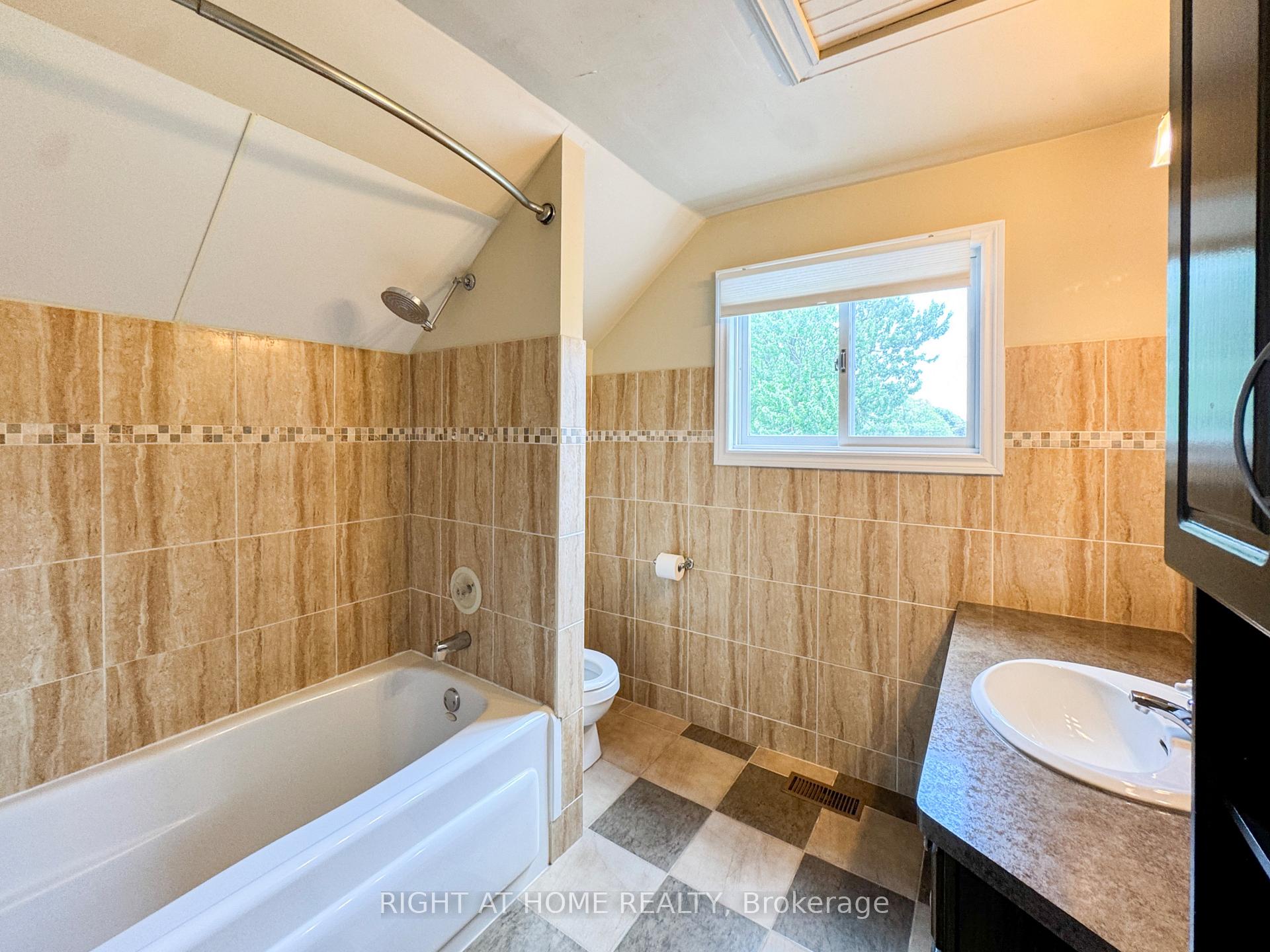 Photo 36 of 5223 Palmer Avenue, Niagara Falls, Downtown — HOMEH