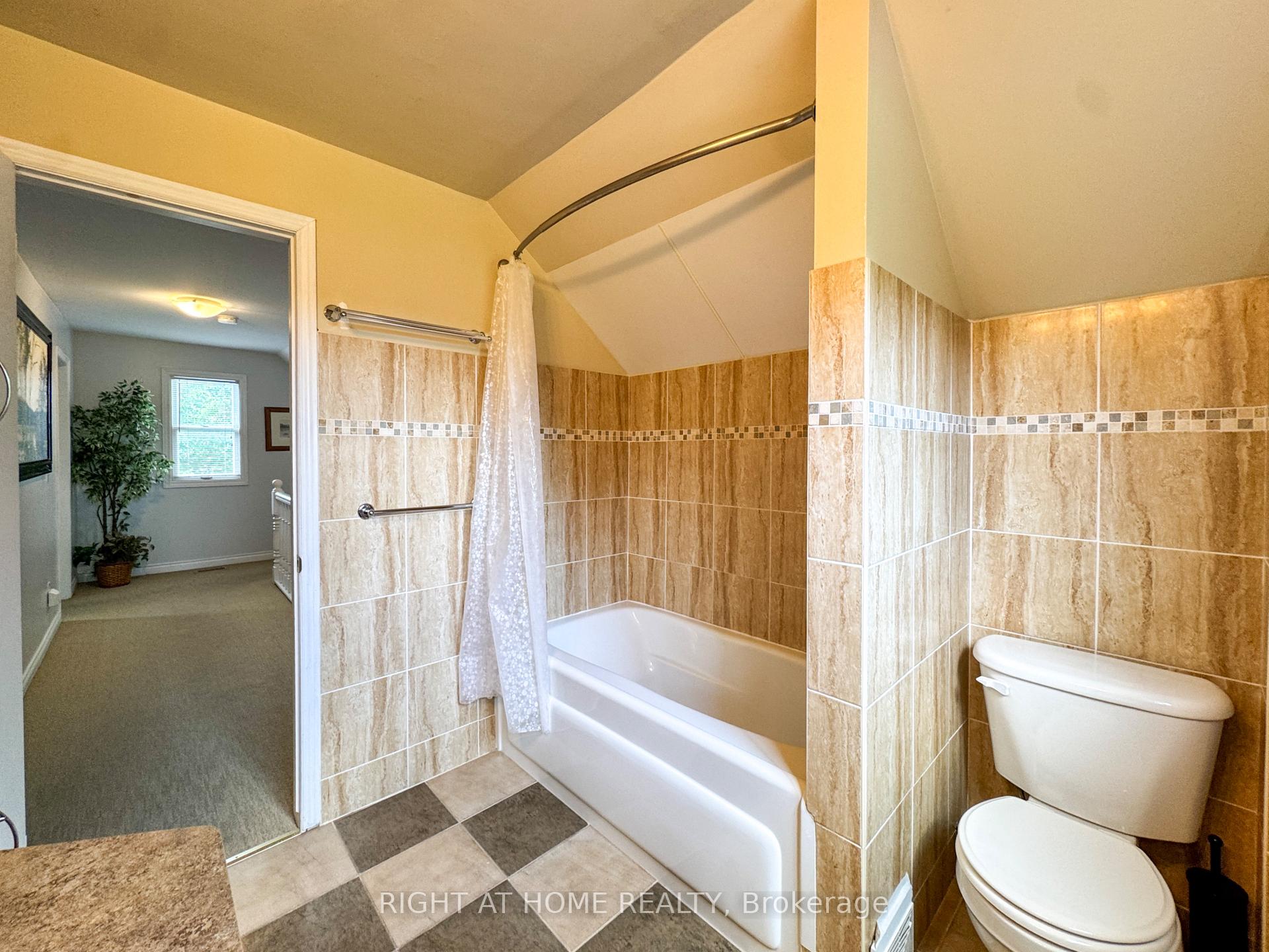 Photo 37 of 5223 Palmer Avenue, Niagara Falls, Downtown — HOMEH