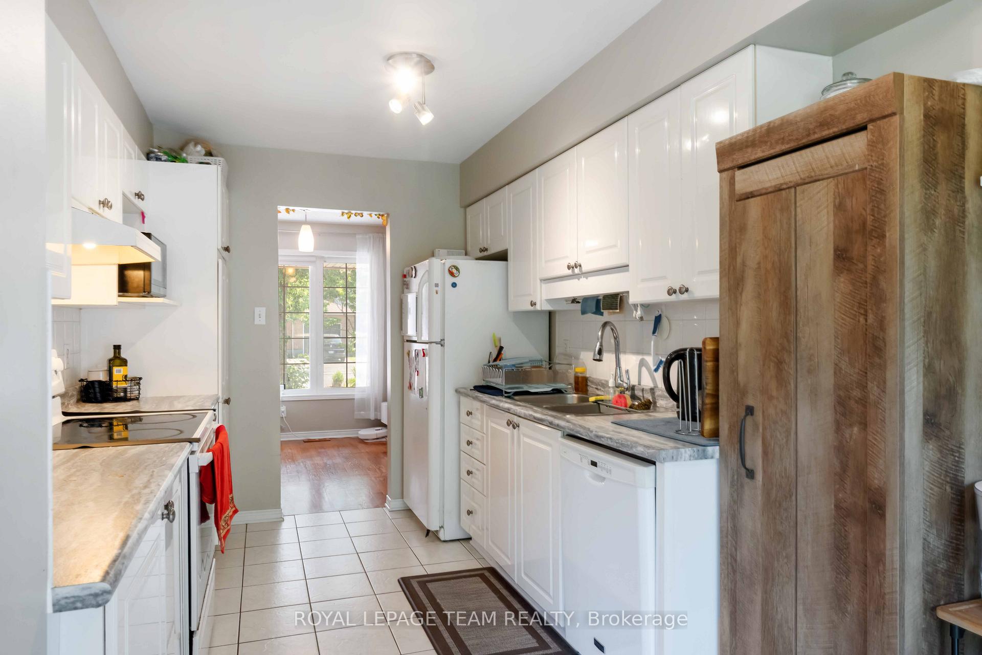Photo 70 of 16 Cohen Avenue, Ottawa, Kanata - Katimavik — HOMEH
