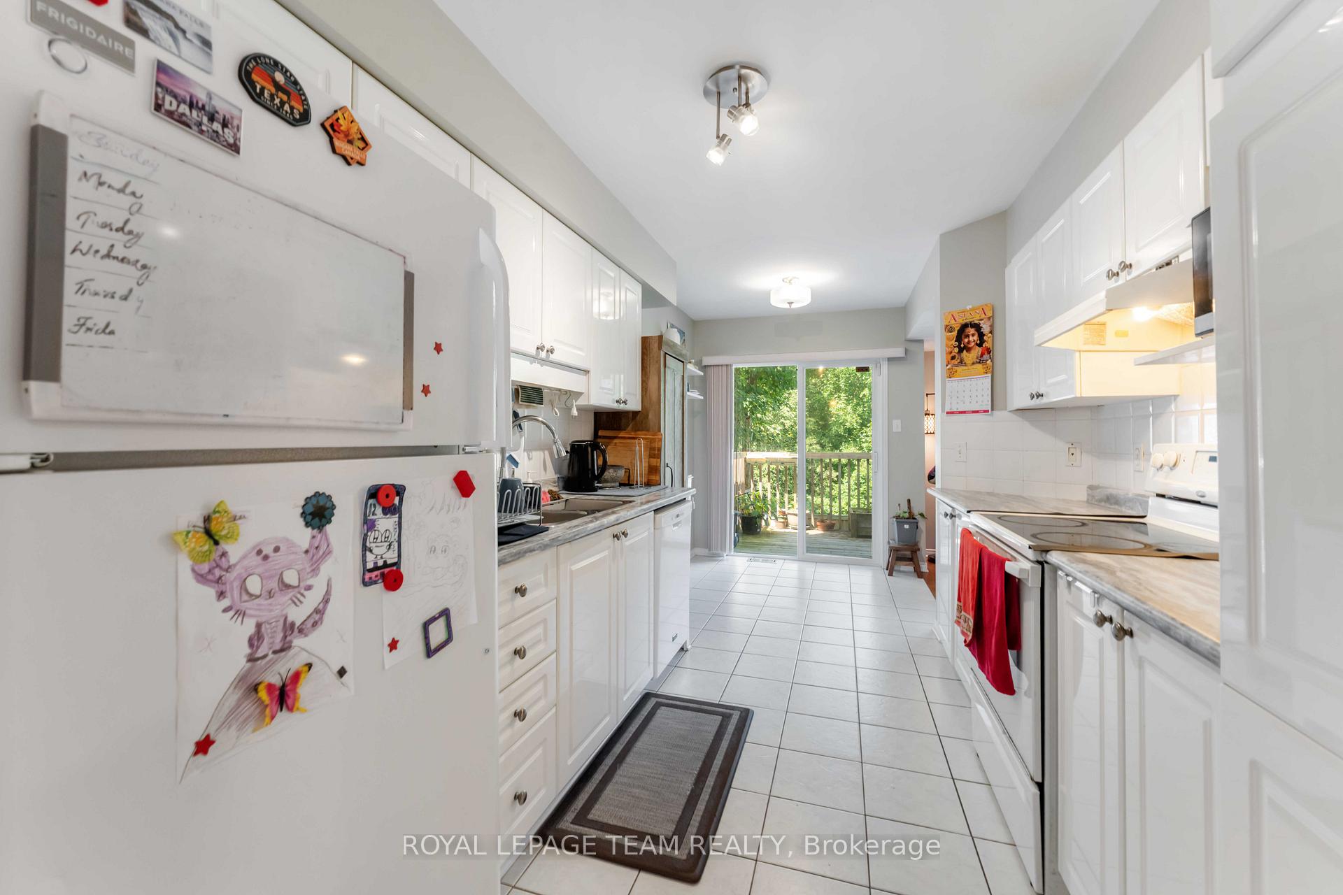 Photo 71 of 16 Cohen Avenue, Ottawa, Kanata - Katimavik — HOMEH