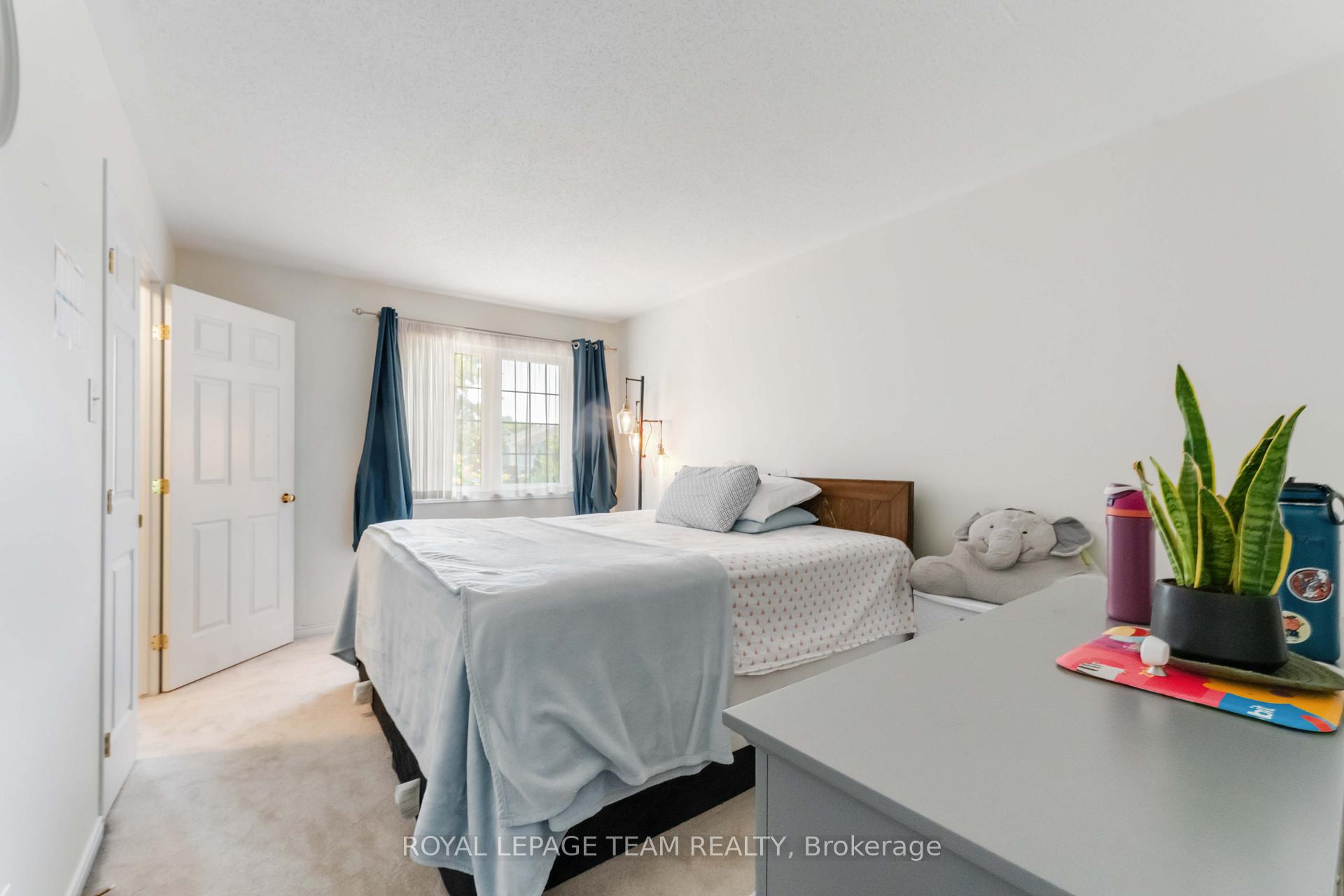 Photo 75 of 16 Cohen Avenue, Ottawa, Kanata - Katimavik — HOMEH
