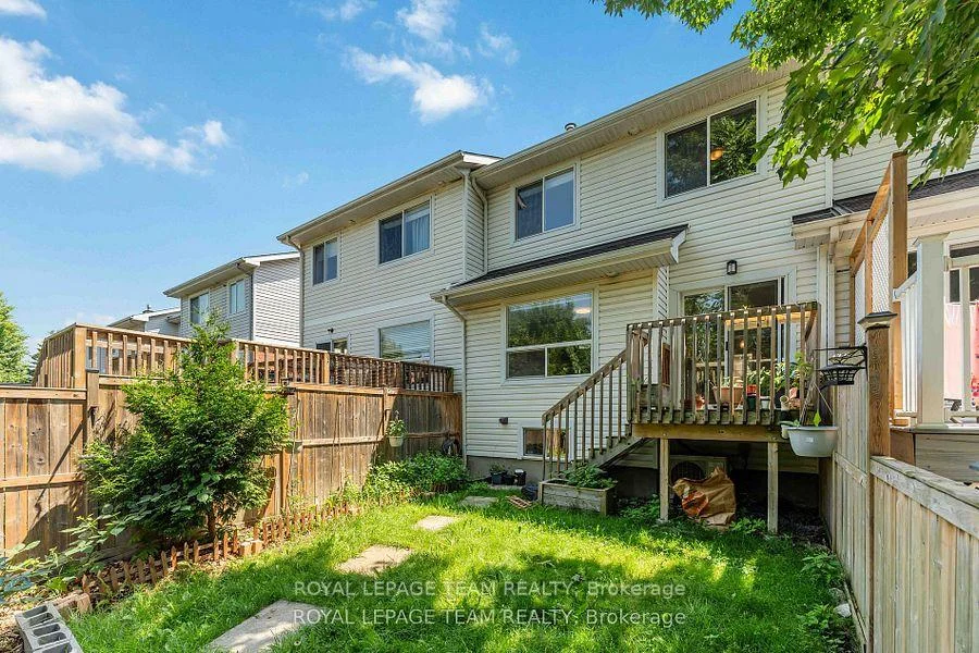Photo 6 of 16 Cohen Avenue, Ottawa, Kanata - Katimavik — HOMEH