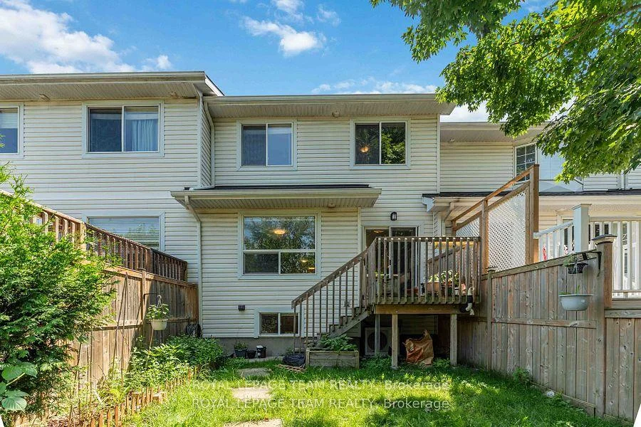 Photo 26 of 16 Cohen Avenue, Ottawa, Kanata - Katimavik — HOMEH
