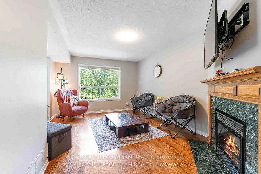 Photo 33 of 16 Cohen Avenue, Ottawa, Kanata - Katimavik — HOMEH
