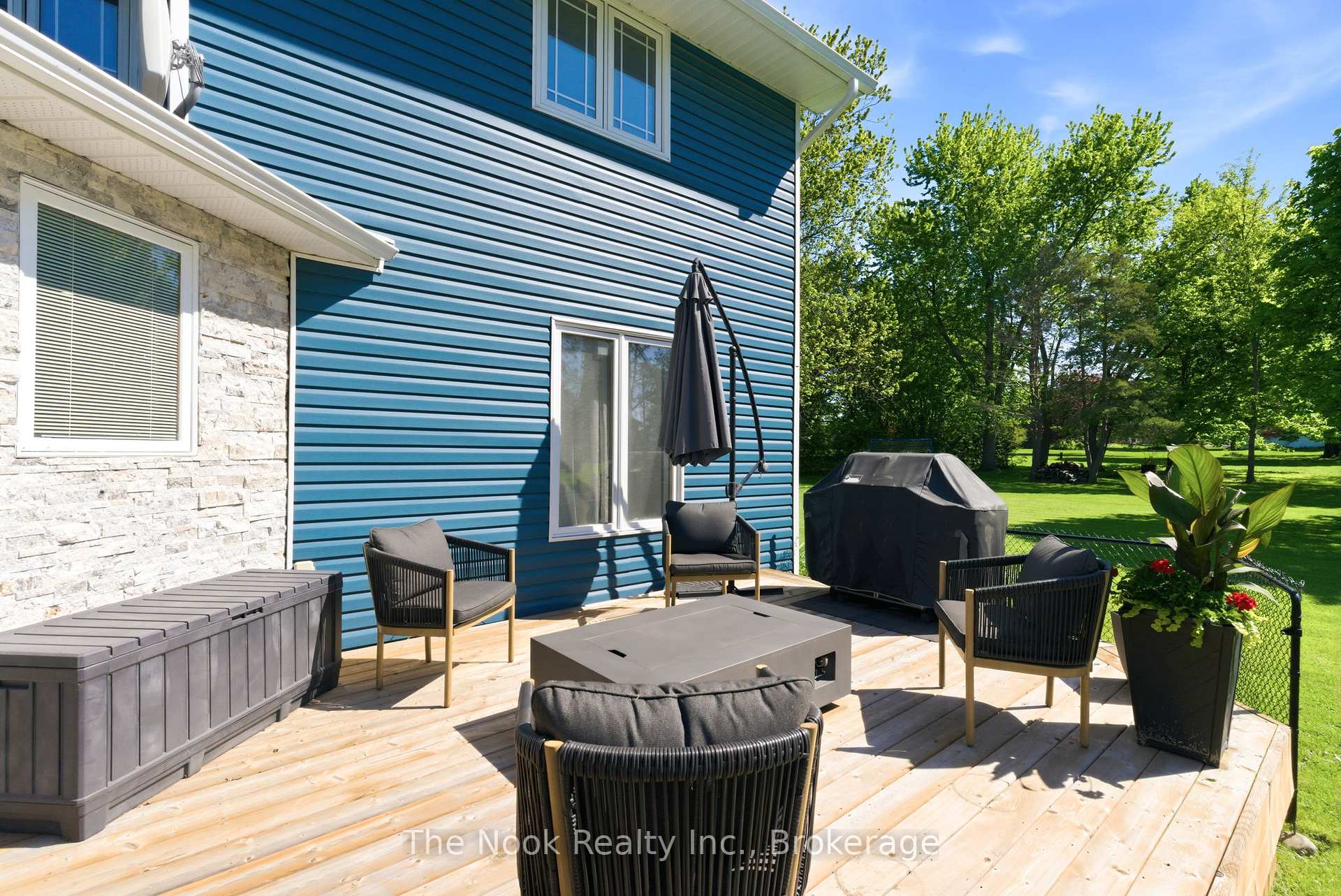 Photo 47 of 15 Hillside Drive, Clarington, Rural Clarington — HOMEH