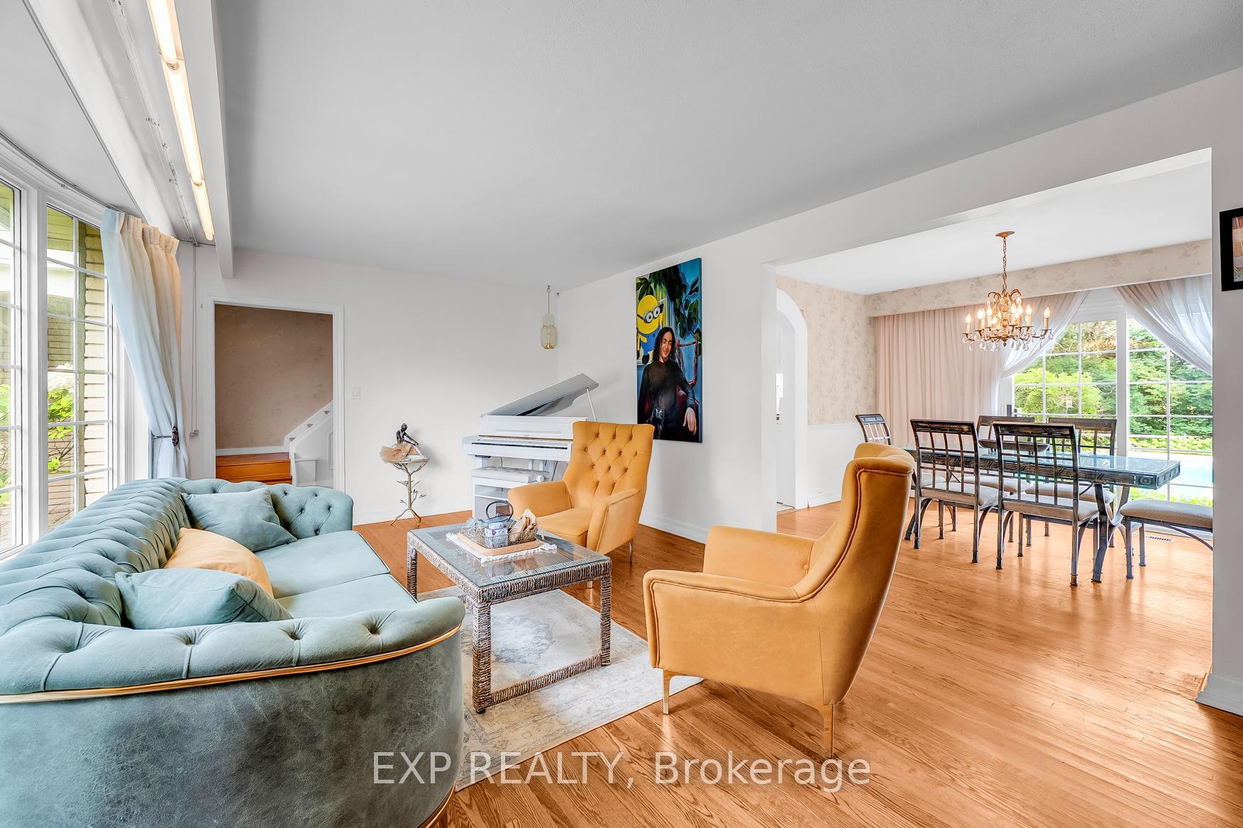 Photo 7 of 223 Violet Court, Oshawa, Centennial — HOMEH
