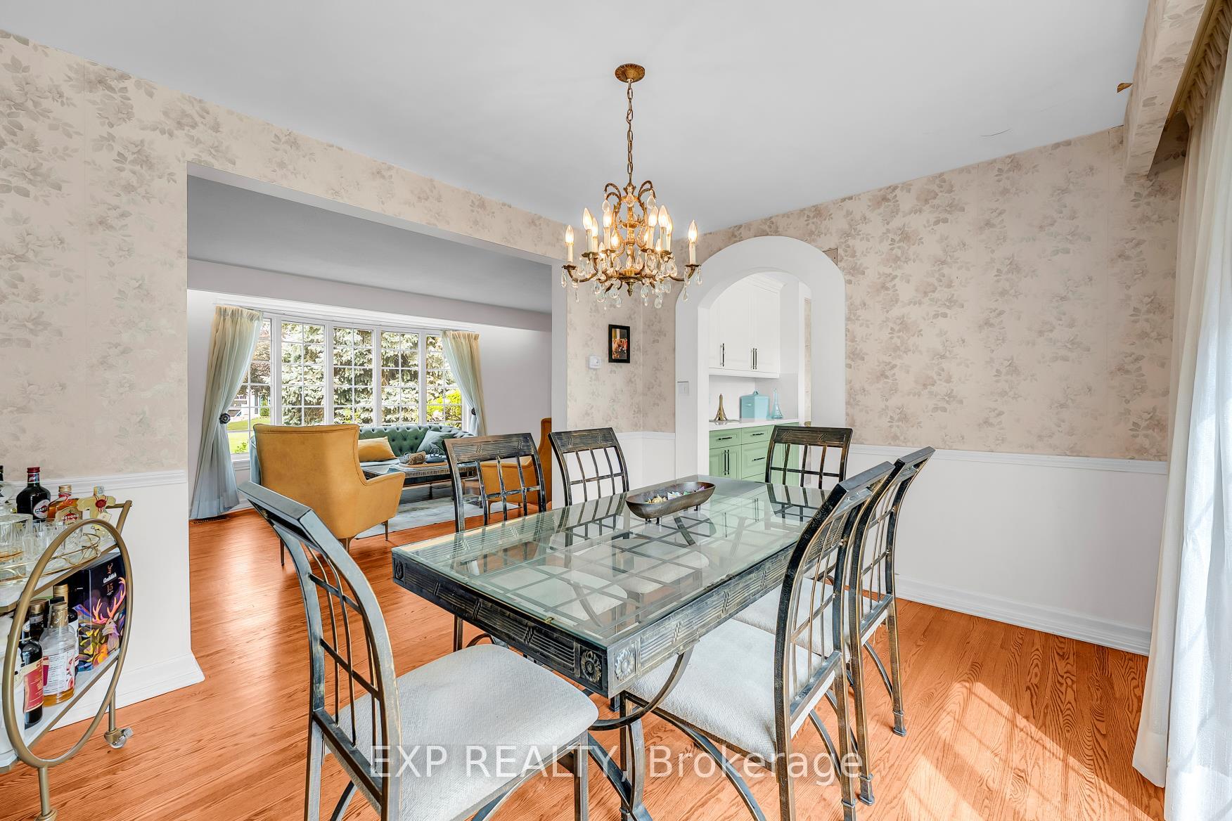 Photo 10 of 223 Violet Court, Oshawa, Centennial — HOMEH
