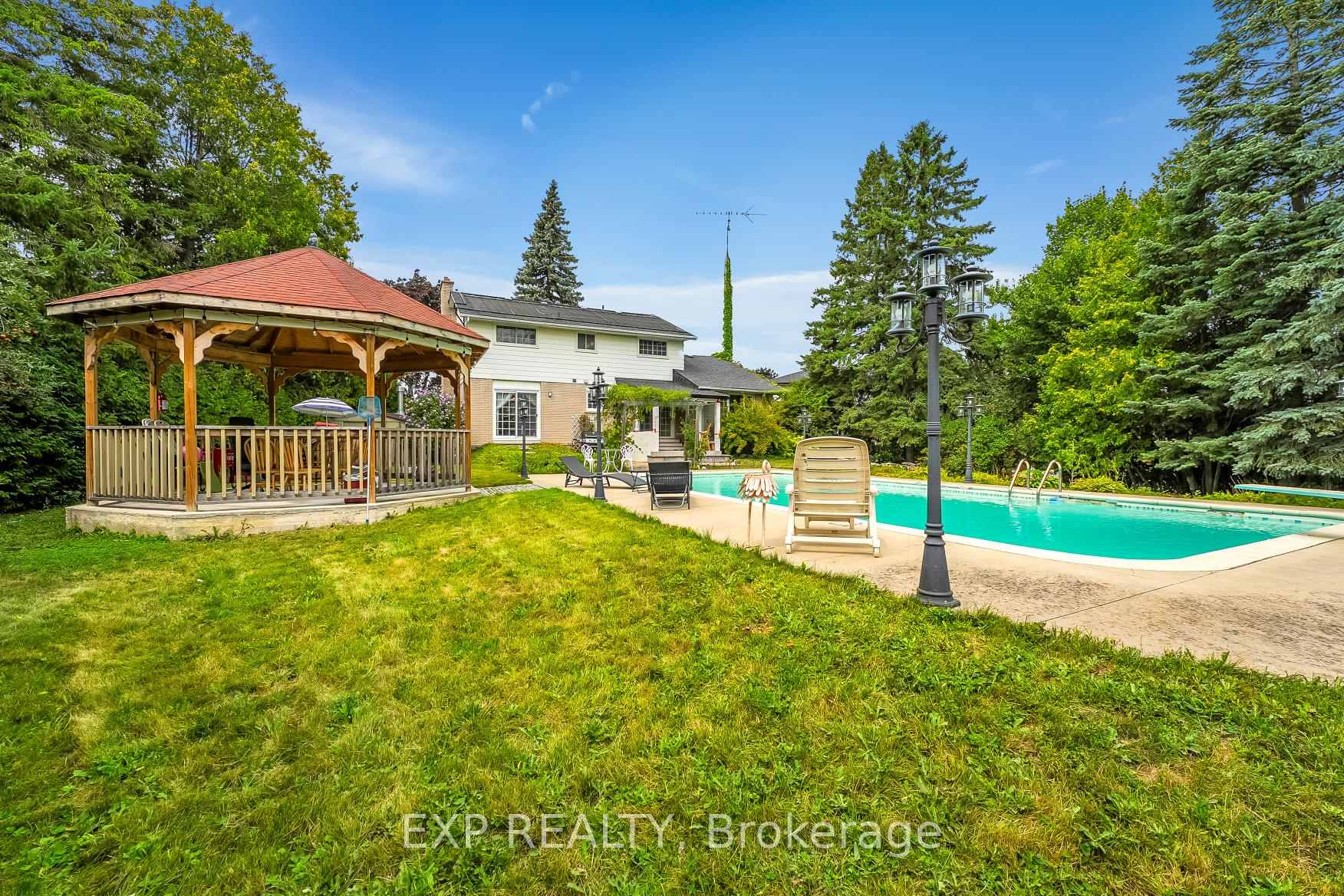 Photo 32 of 223 Violet Court, Oshawa, Centennial — HOMEH