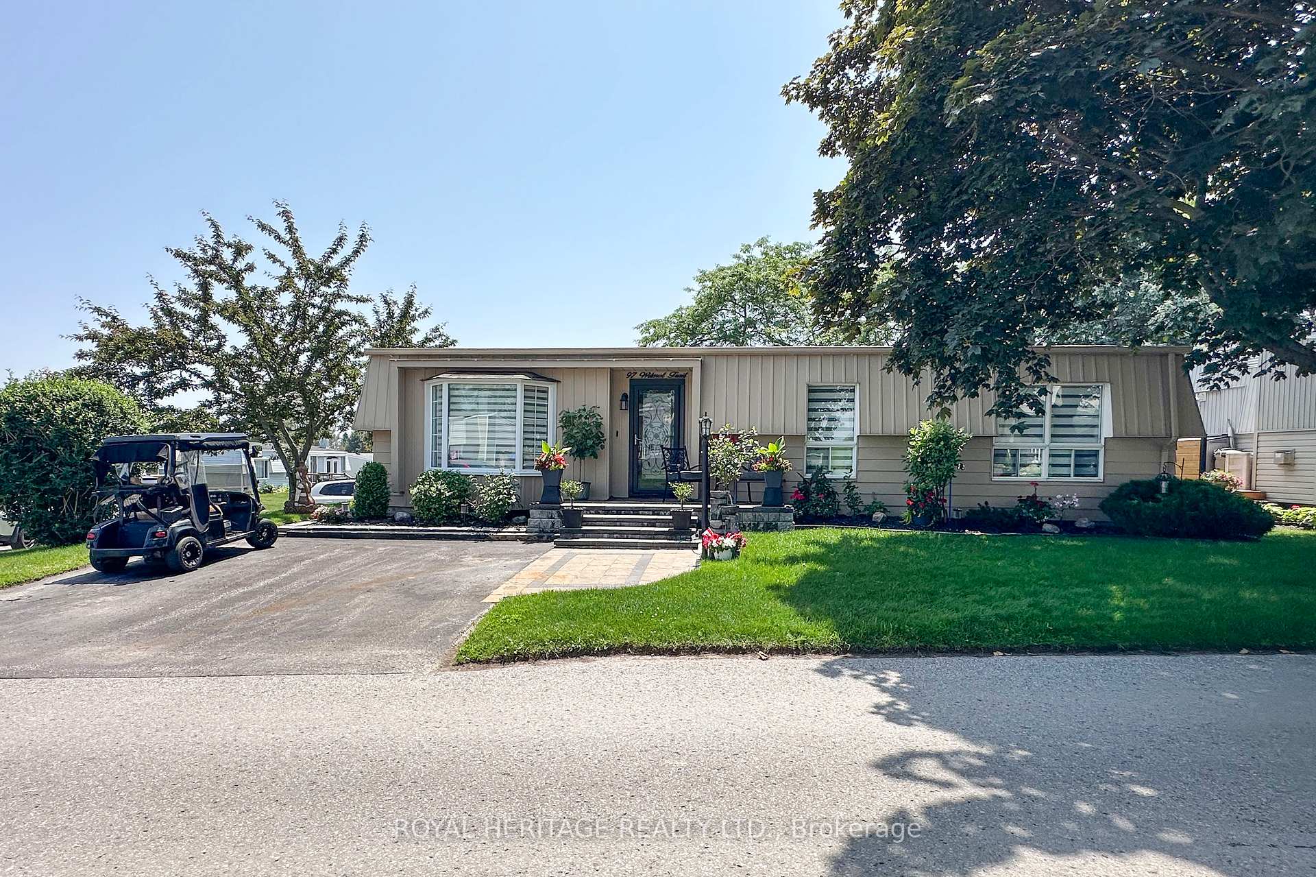 Photo 1 of 97 Wilmot Trail, Clarington, Newcastle — HOMEH