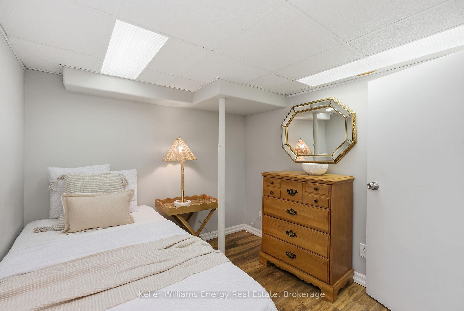 Photo 37 of 452 Simcoe Street N, Oshawa, O'Neill — HOMEH