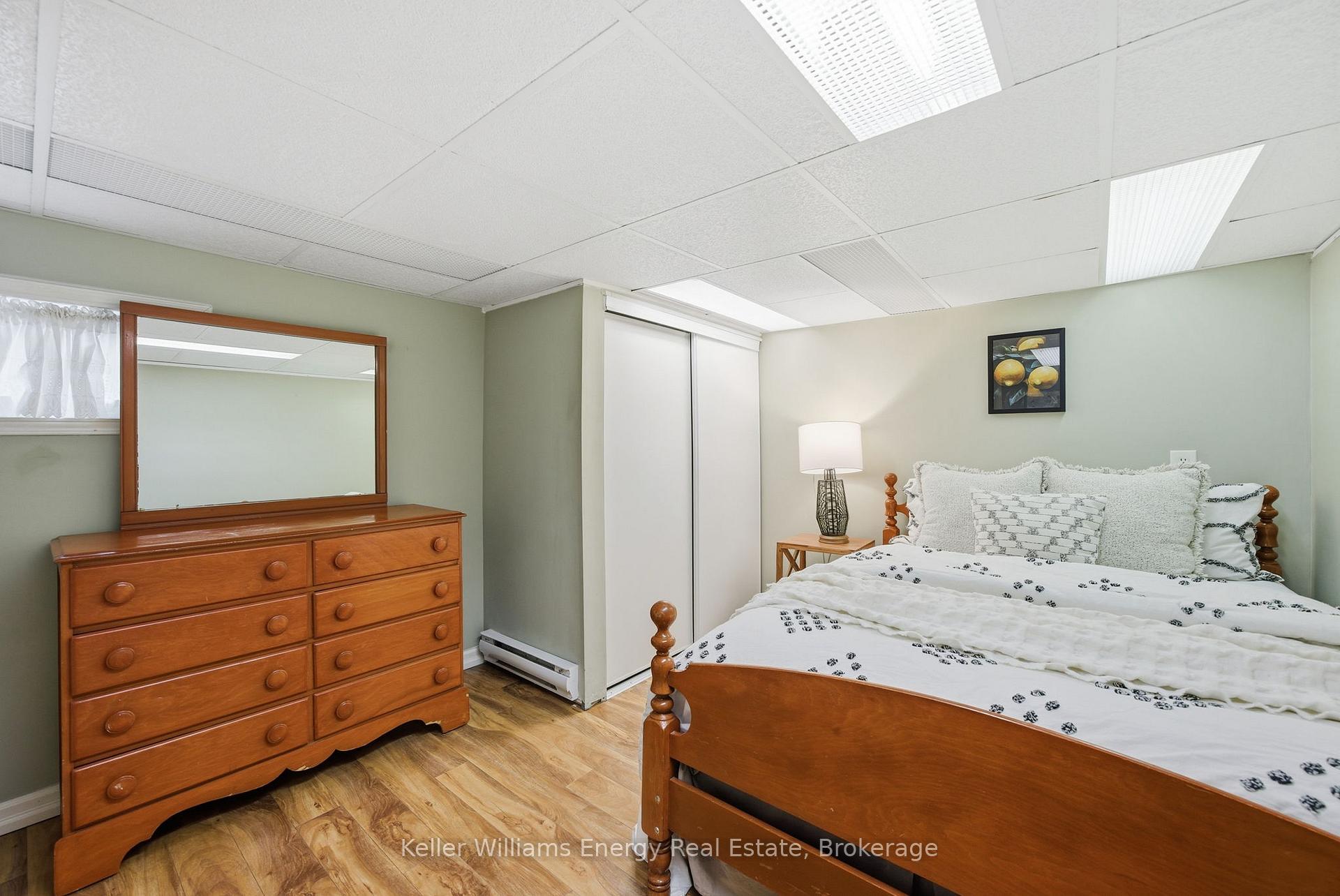 Photo 38 of 452 Simcoe Street N, Oshawa, O'Neill — HOMEH