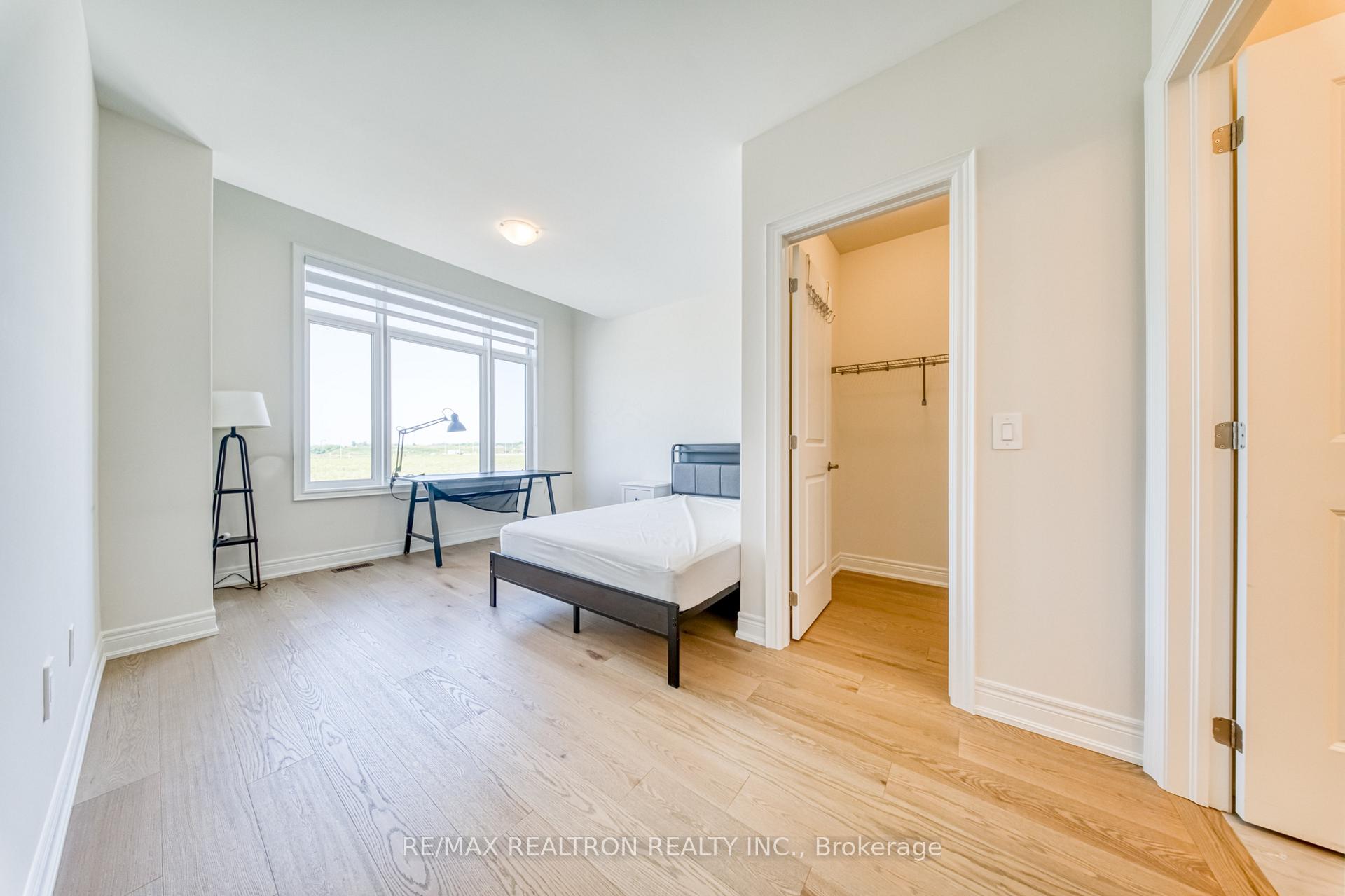 Photo 13 of 207 Leslie Richards Street, Markham, Rural Markham — HOMEH