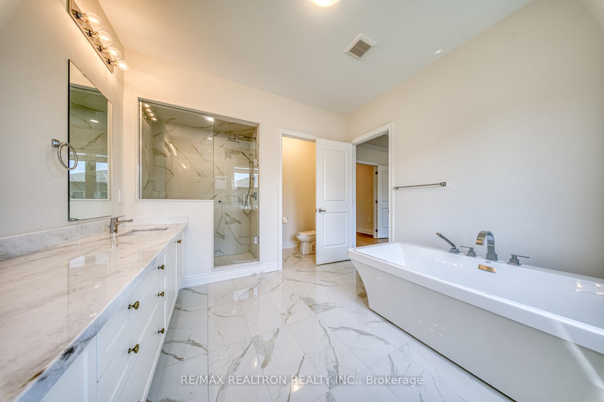 Photo 26 of 207 Leslie Richards Street, Markham, Rural Markham — HOMEH