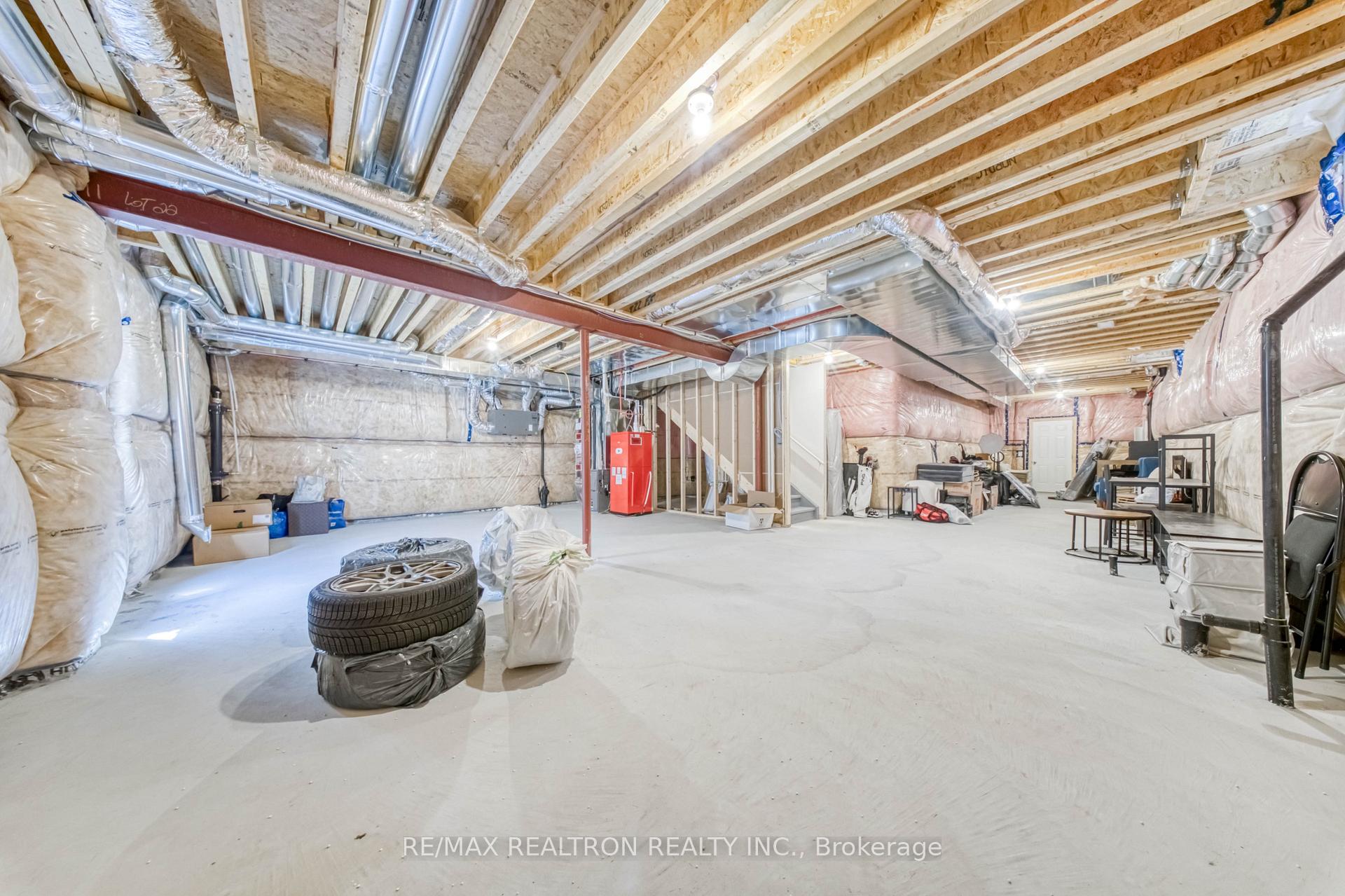 Photo 30 of 207 Leslie Richards Street, Markham, Rural Markham — HOMEH