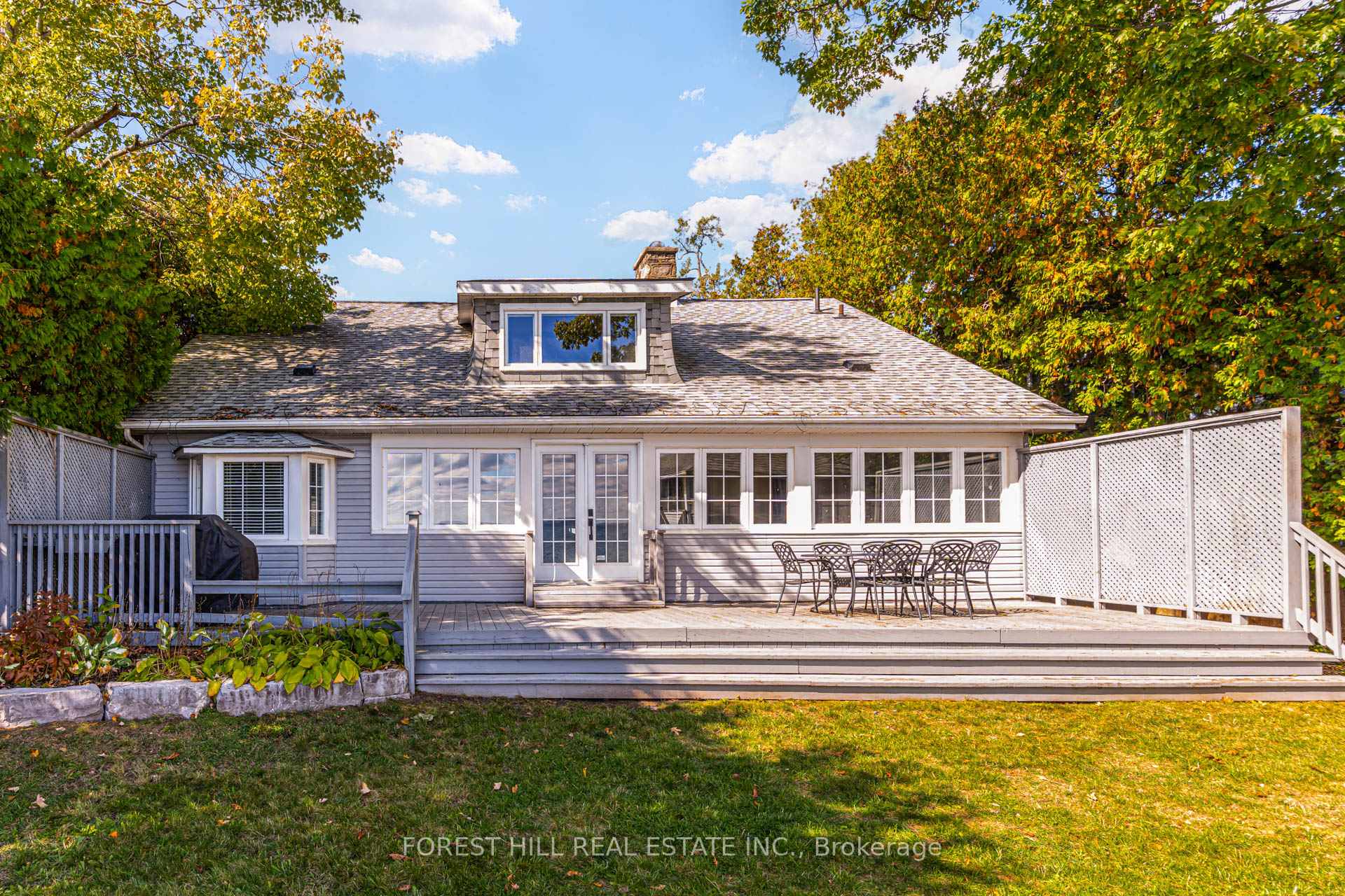 Photo 1 of 41 Sunnypoint Drive, Innisfil, Rural Innisfil — HOMEH