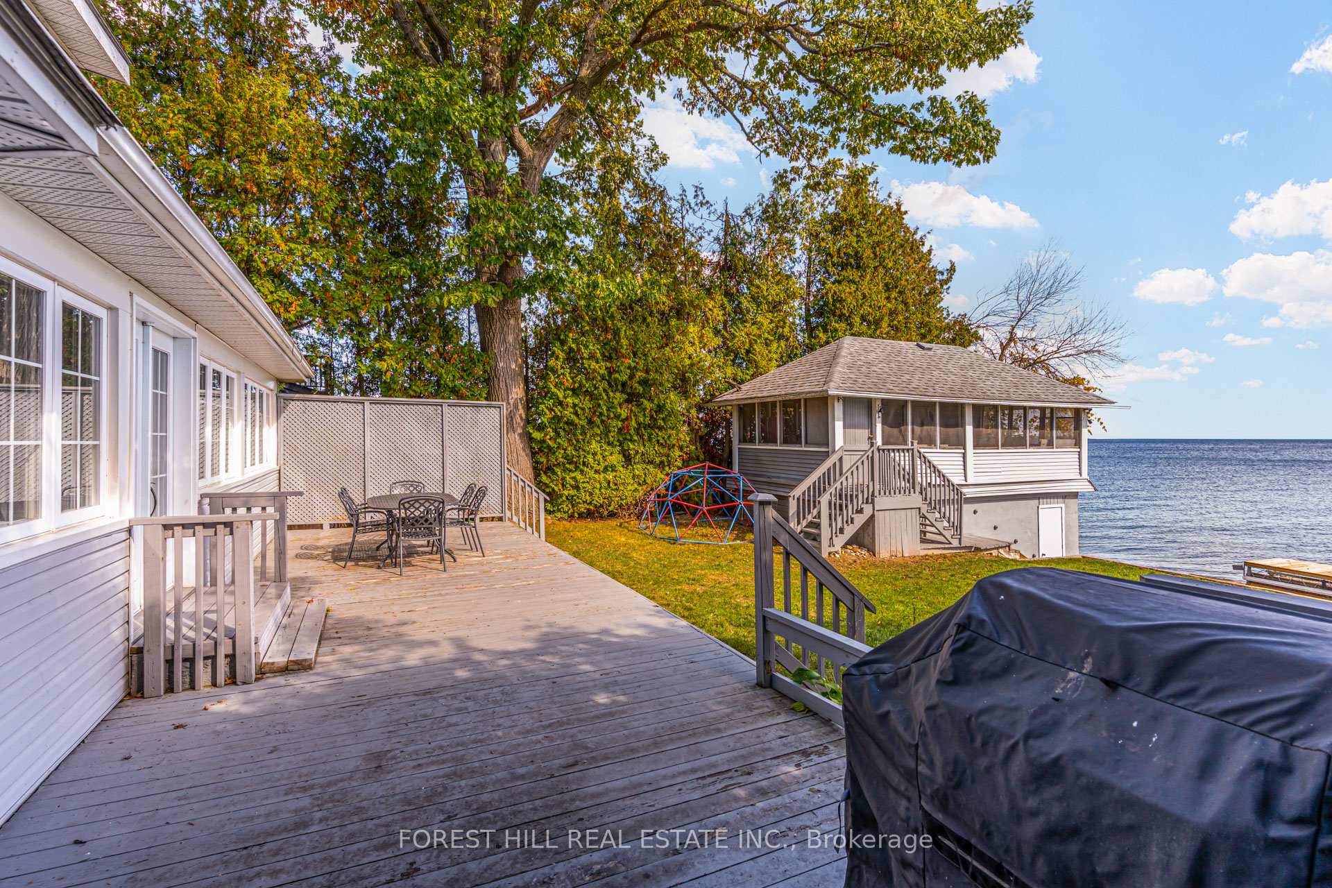 Photo 18 of 41 Sunnypoint Drive, Innisfil, Rural Innisfil — HOMEH