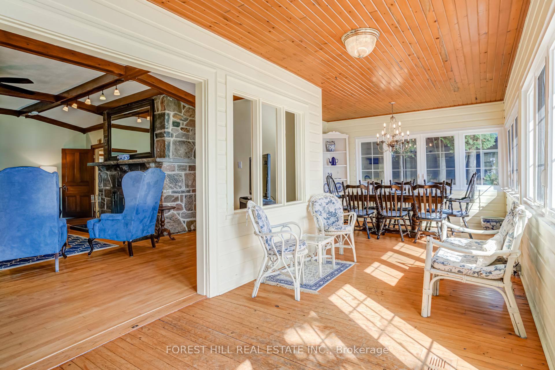 Photo 24 of 41 Sunnypoint Drive, Innisfil, Rural Innisfil — HOMEH