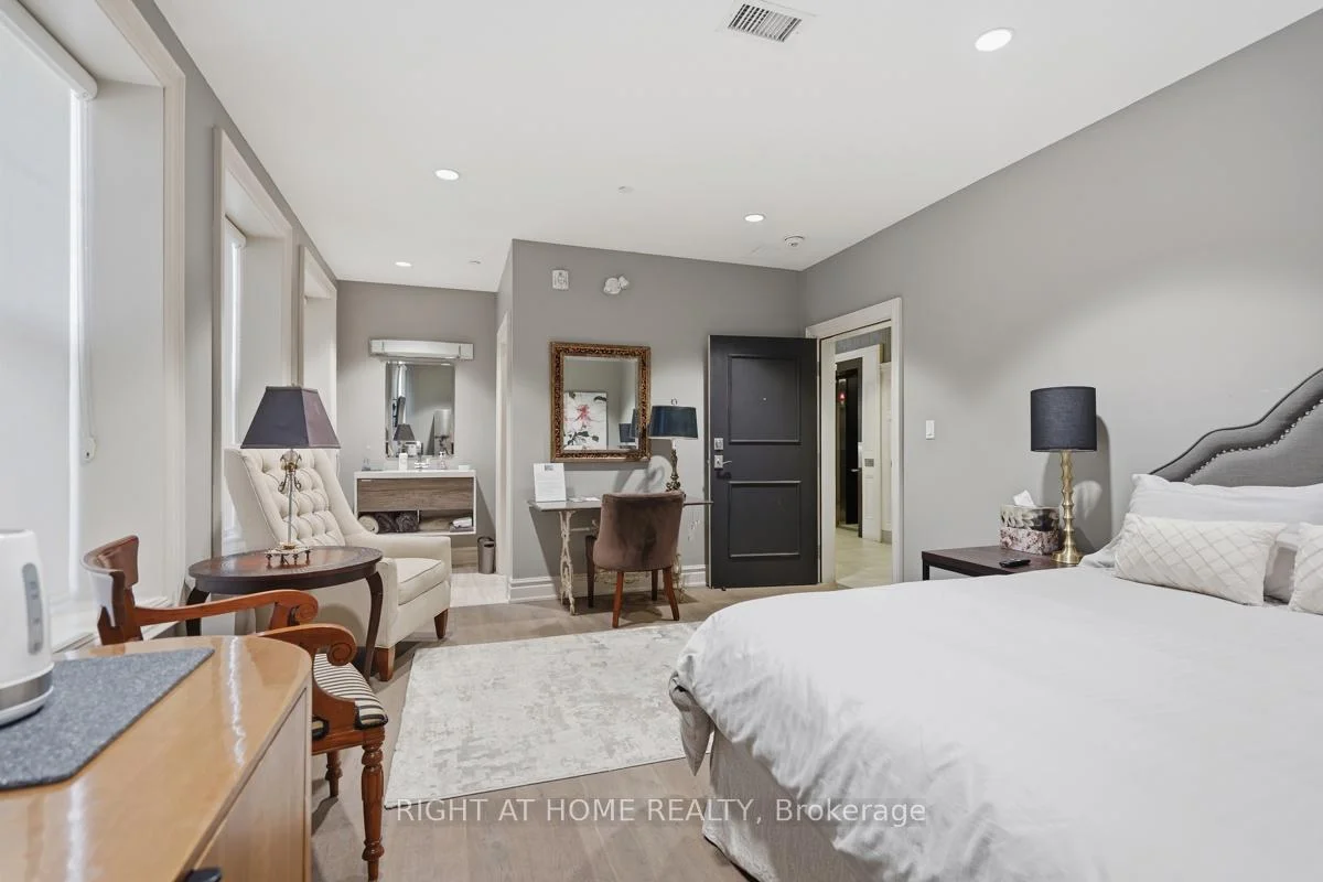 Photo 3 of Unit 302, 122 Wortley Road, London, South F — HOMEH