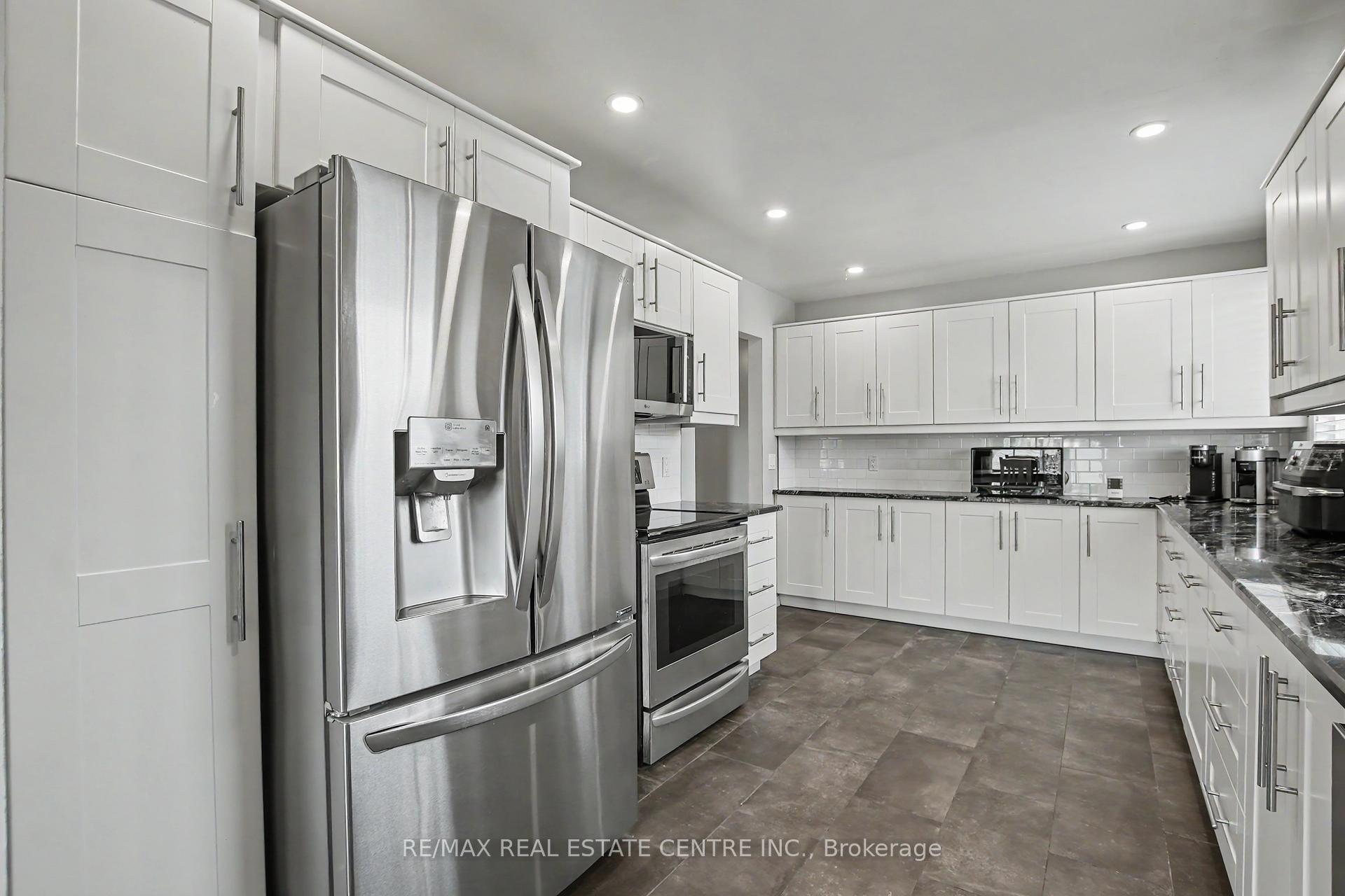 Photo 9 of 1045 Queens Bush Road, Wellesley — HOMEH