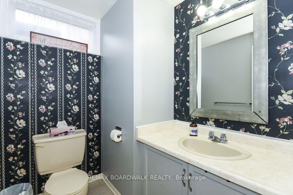 Photo 31 of Unit 205, 1760 Cabaret Lane, Ottawa, Fallingbrook/Pineridge — HOMEH