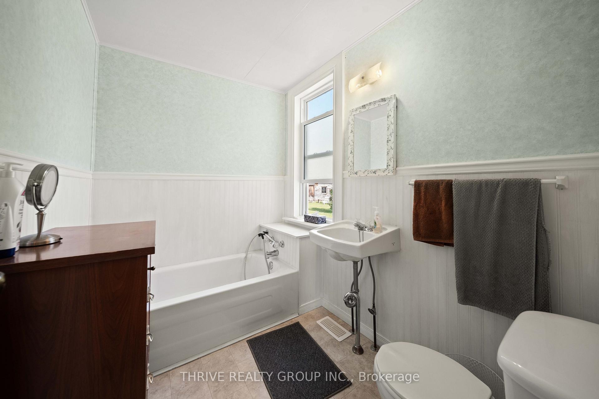 Photo 17 of 55560 Main Street, Bayham, Straffordville — HOMEH