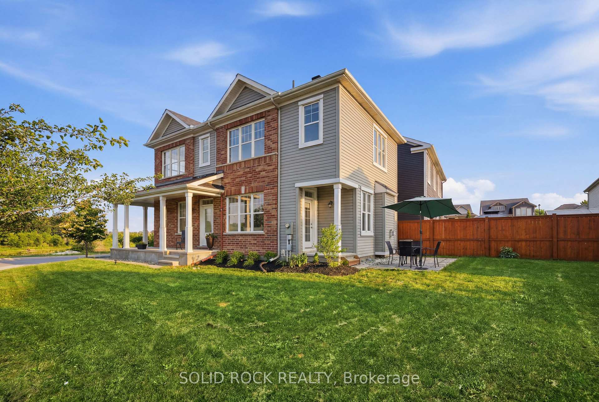 Photo 7 of 2514 Half Moon Bay Road, Ottawa, Barrhaven - Half Moon Bay — HOMEH