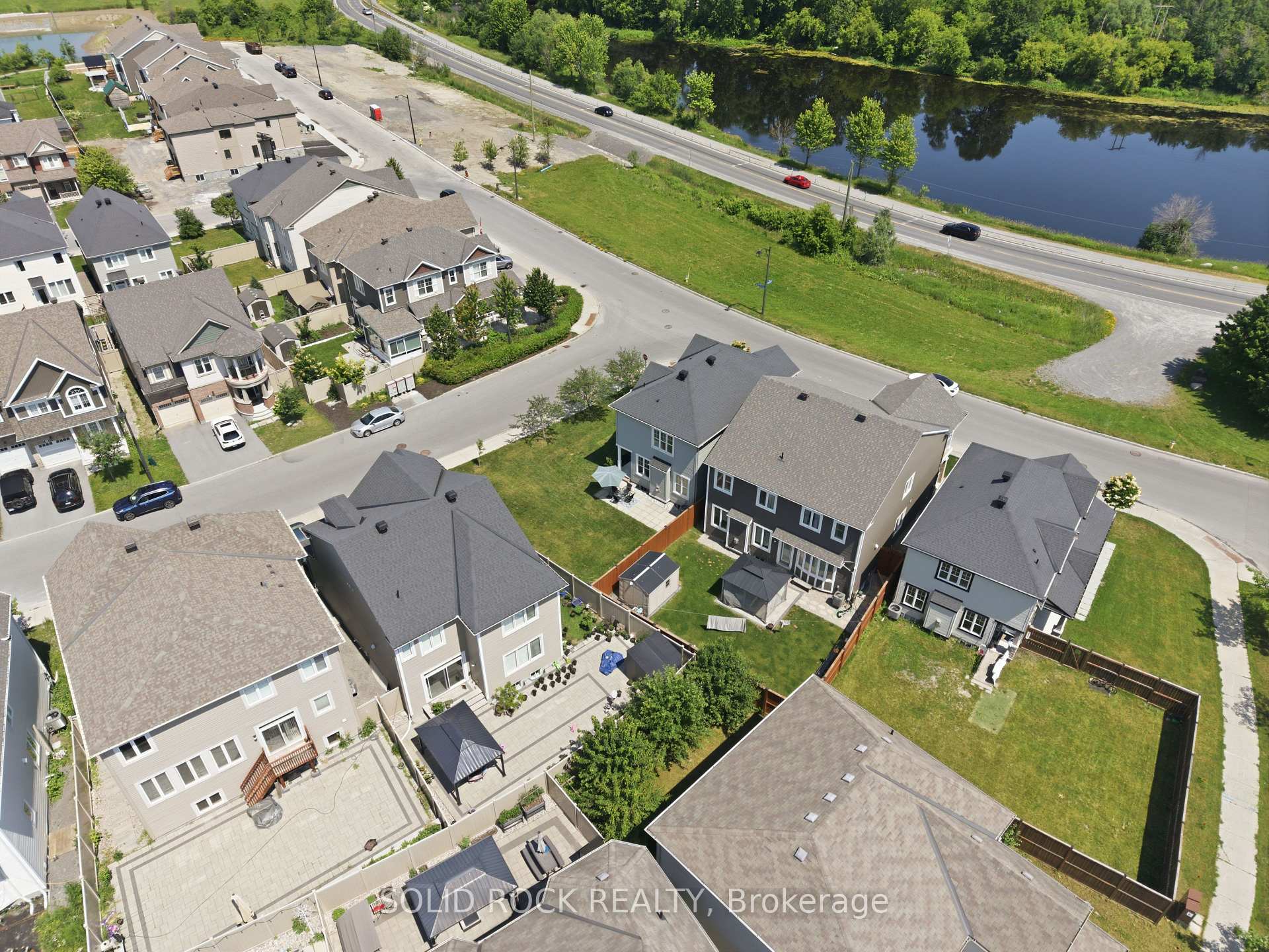 Photo 11 of 2514 Half Moon Bay Road, Ottawa, Barrhaven - Half Moon Bay — HOMEH
