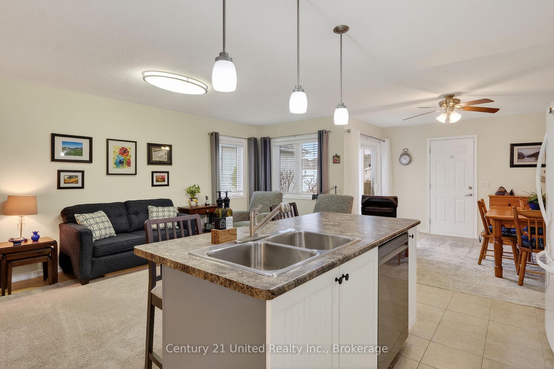 Photo 7 of 832 Leslie Street, Cobourg — HOMEH