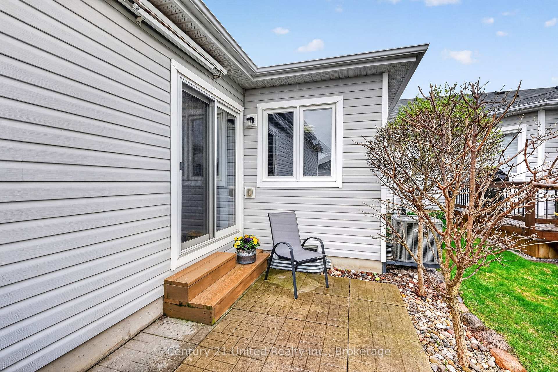 Photo 29 of 832 Leslie Street, Cobourg — HOMEH