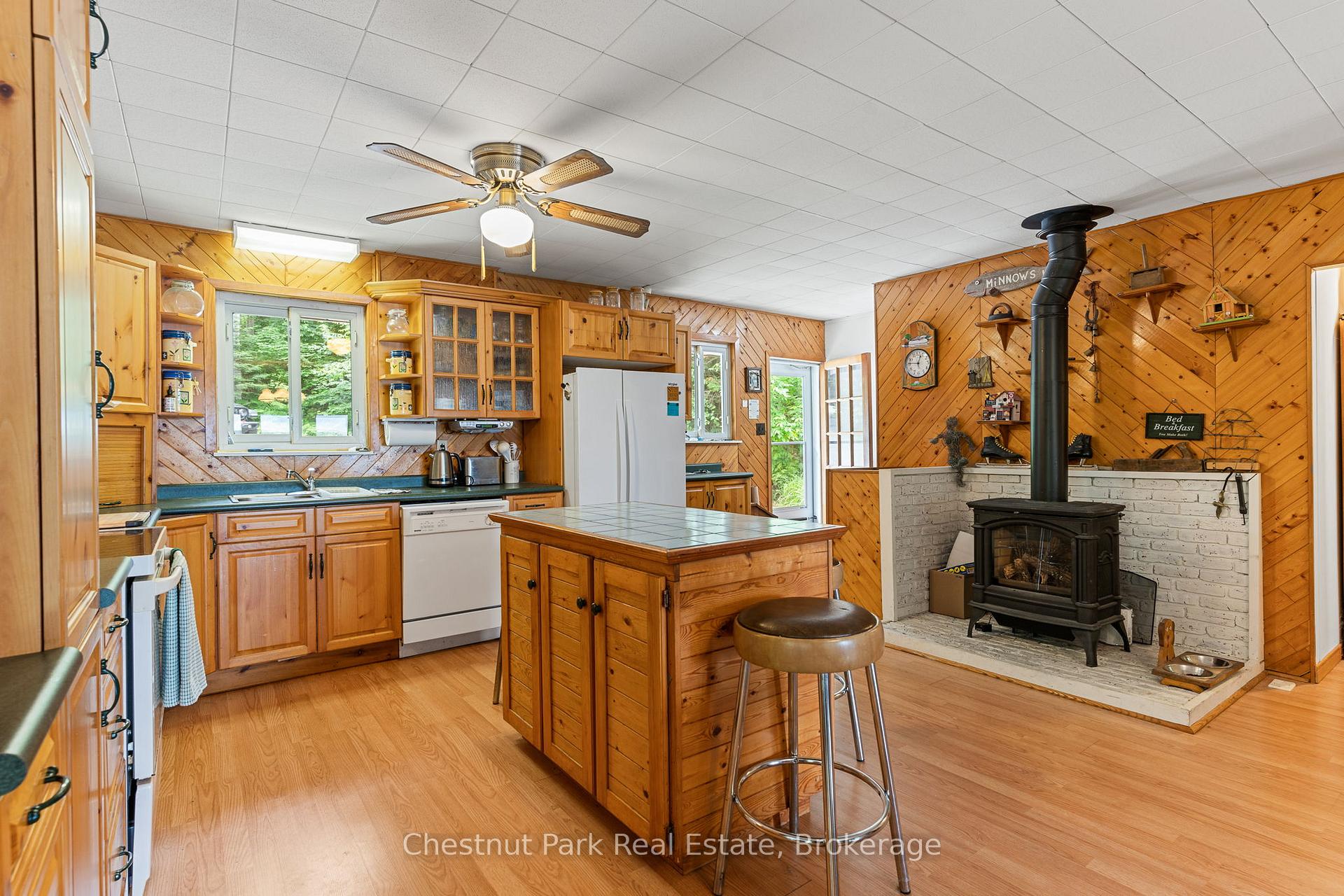 Photo 8 of 1900 Curry Road, Dysart et al, Harburn — HOMEH