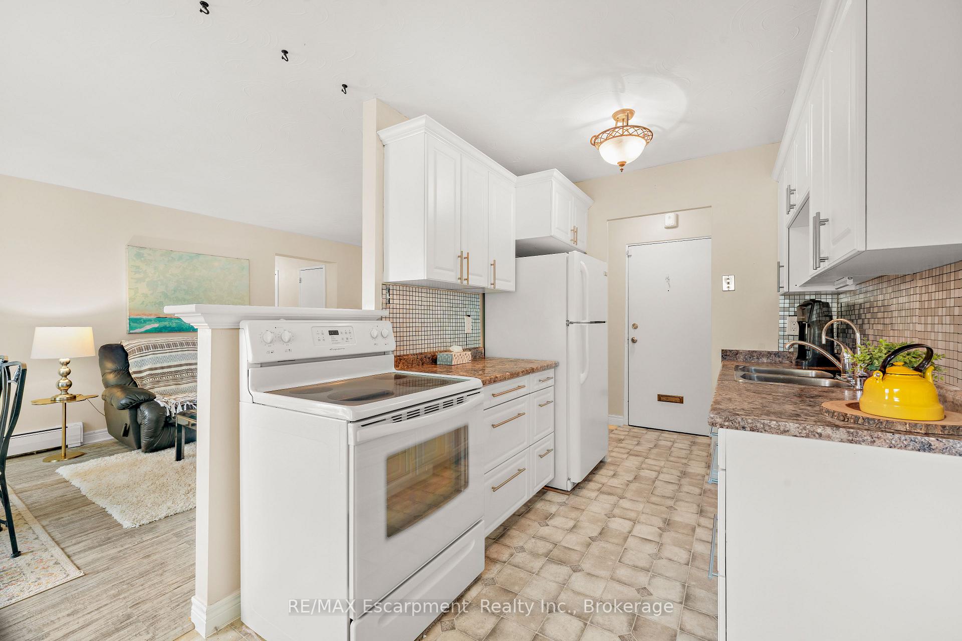 Photo 7 of Unit 203, 485 Thorold Road, Welland, Prince Charles — HOMEH