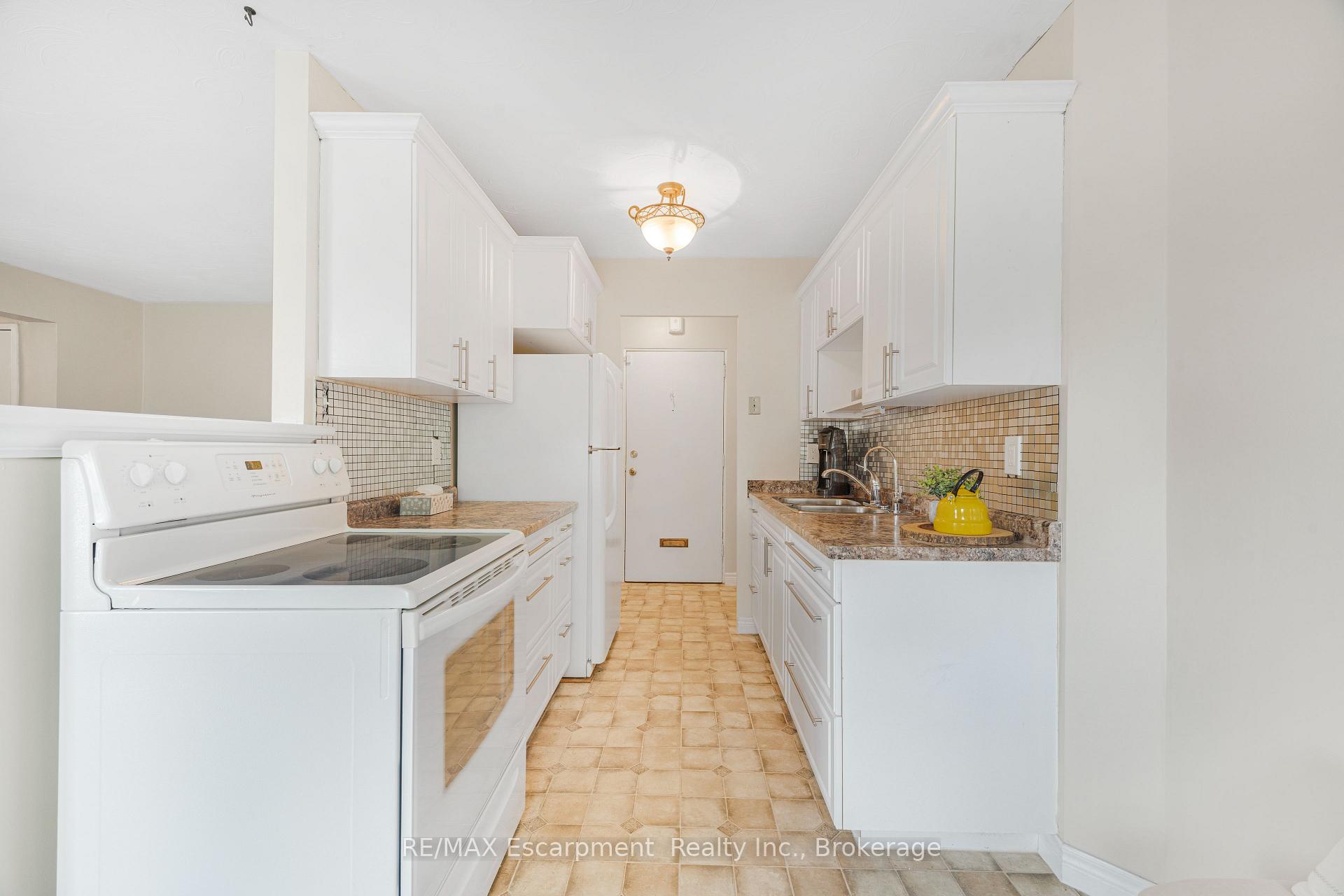 Photo 8 of Unit 203, 485 Thorold Road, Welland, Prince Charles — HOMEH