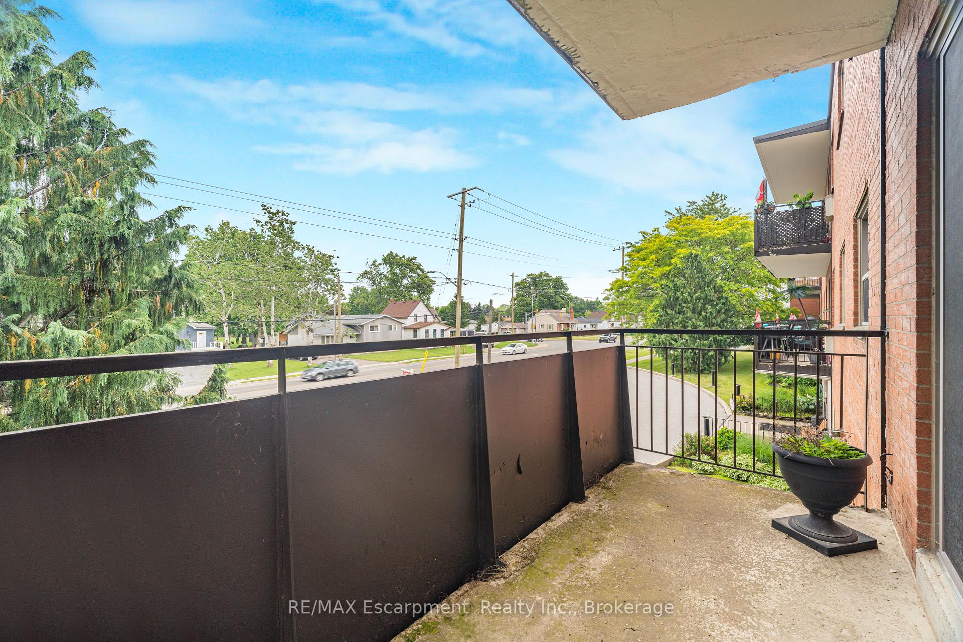 Photo 24 of Unit 203, 485 Thorold Road, Welland, Prince Charles — HOMEH