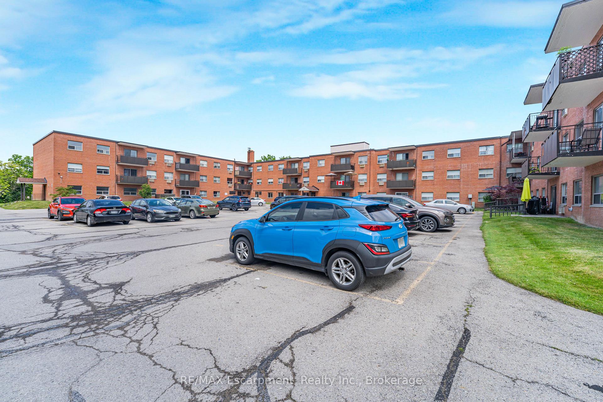 Photo 28 of Unit 203, 485 Thorold Road, Welland, Prince Charles — HOMEH