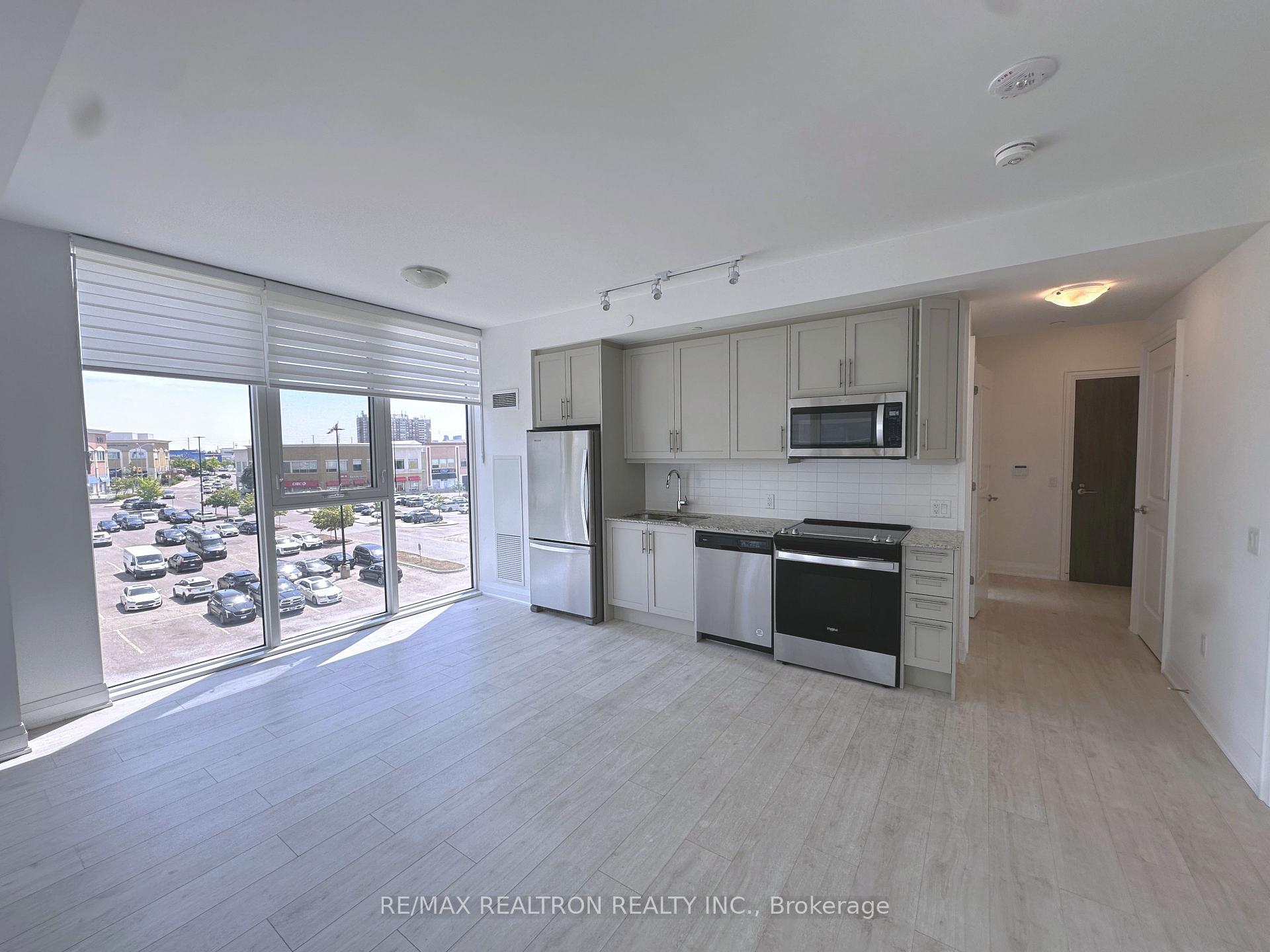 Photo 3 of Unit 402, 20 Gatineau Drive, Vaughan, Beverley Glen — HOMEH