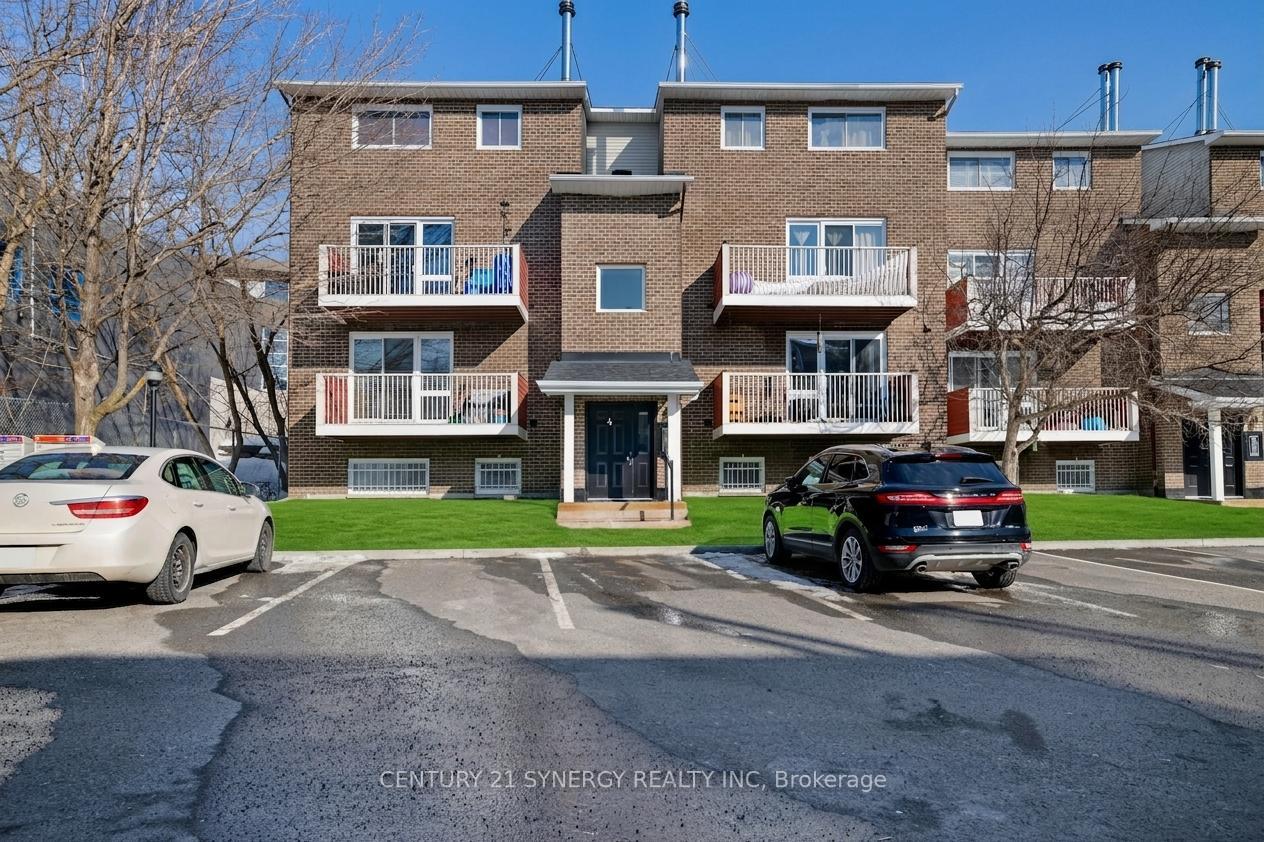 Photo 1 of Unit 403, 1589 St Bernard Street, Ottawa, Sawmill Creek/Timbermill — HOMEH